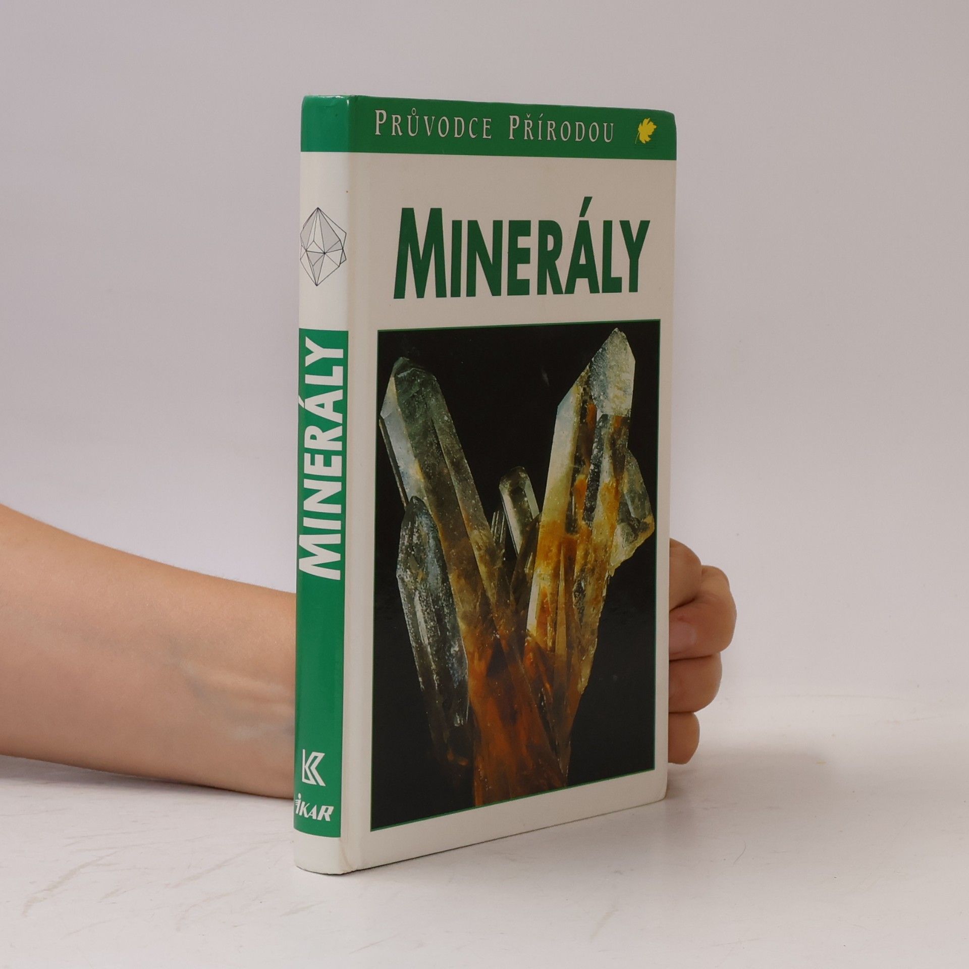 Minerály