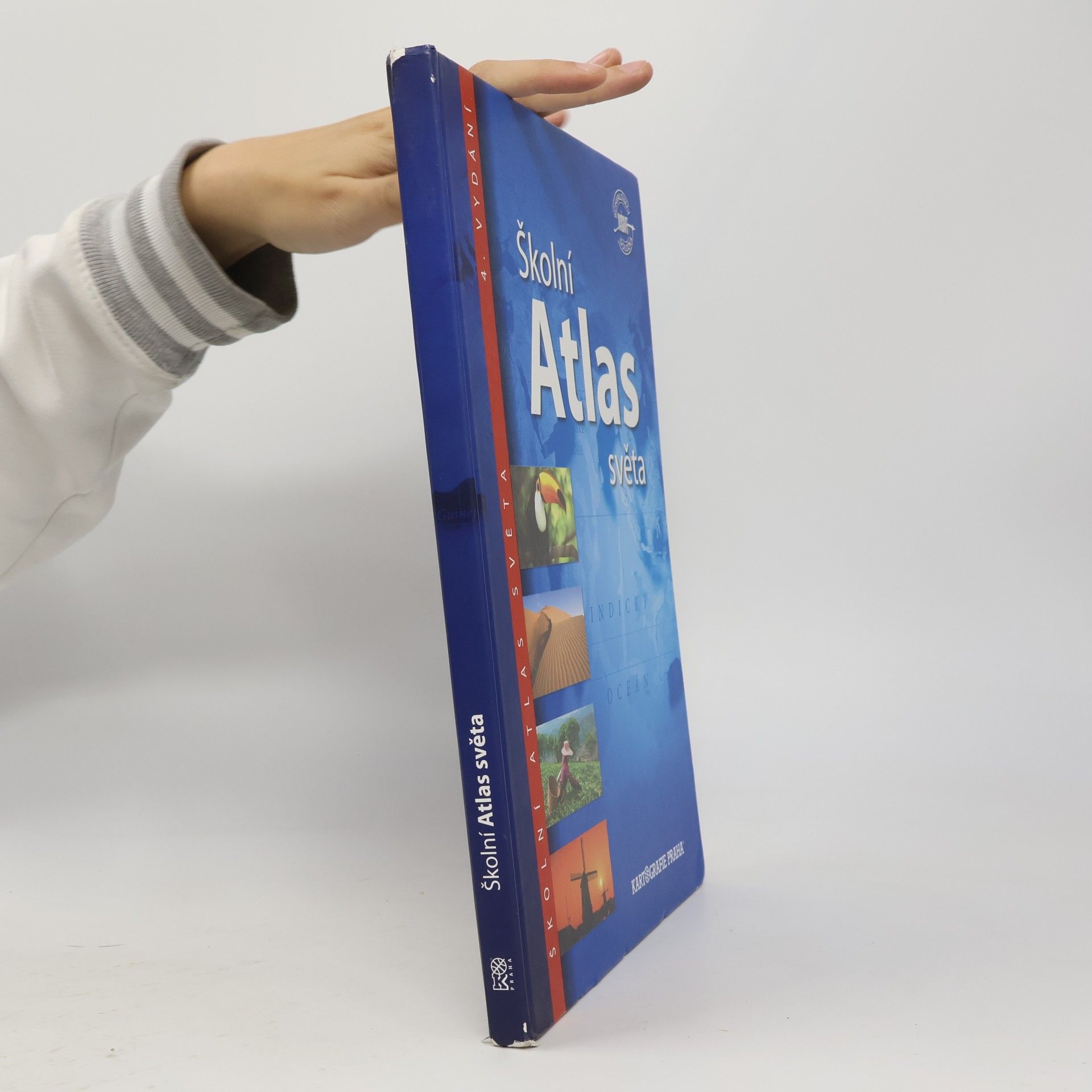 Kolektiv autorů Školní atlas světa