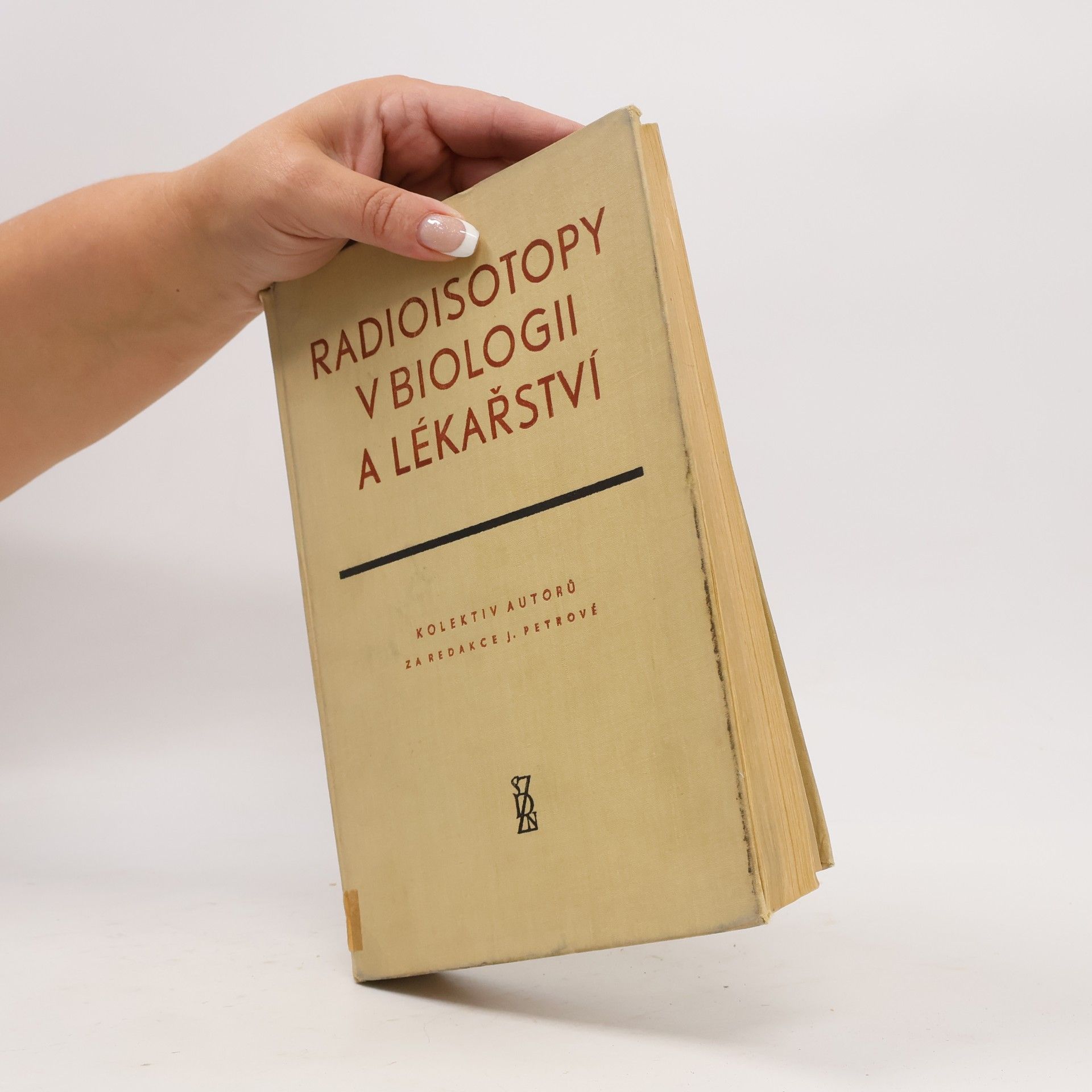 kolektiv Radioisotopy v biologii a lékařství