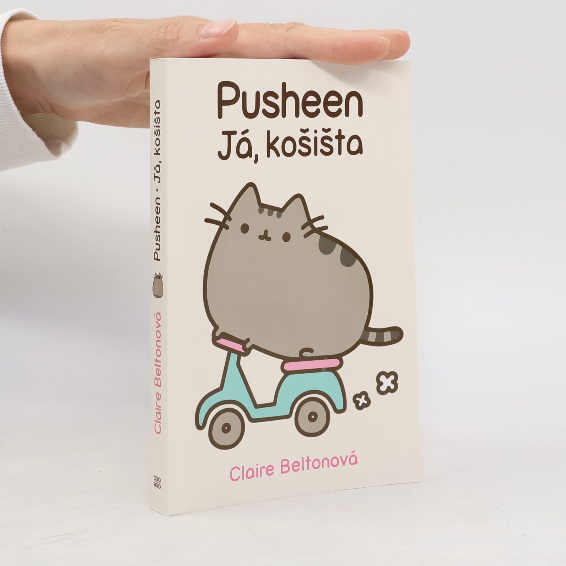 Claire Belton Pusheen : já, košišta