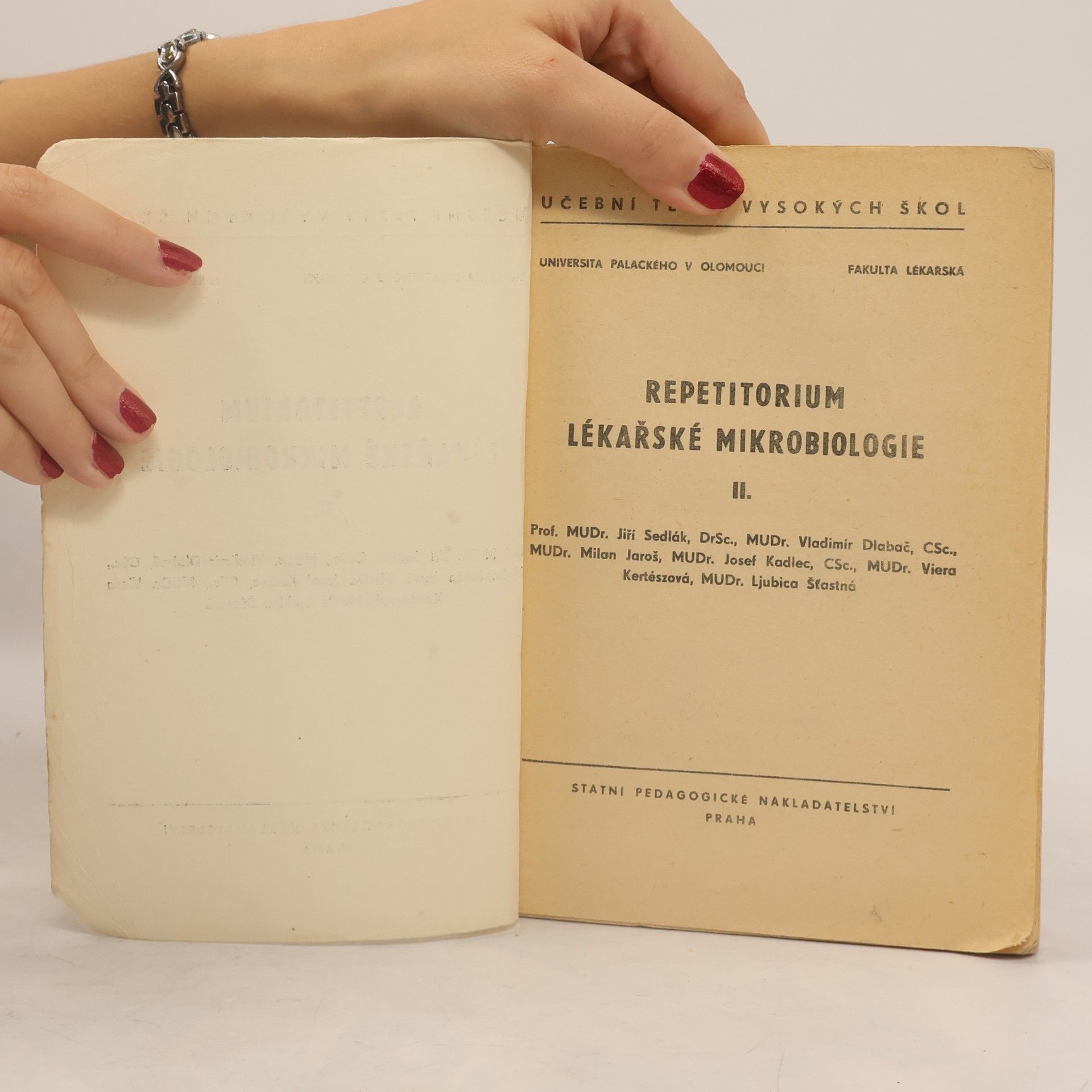 kolektiv Repetitorium lékařské mikrobiologie II.