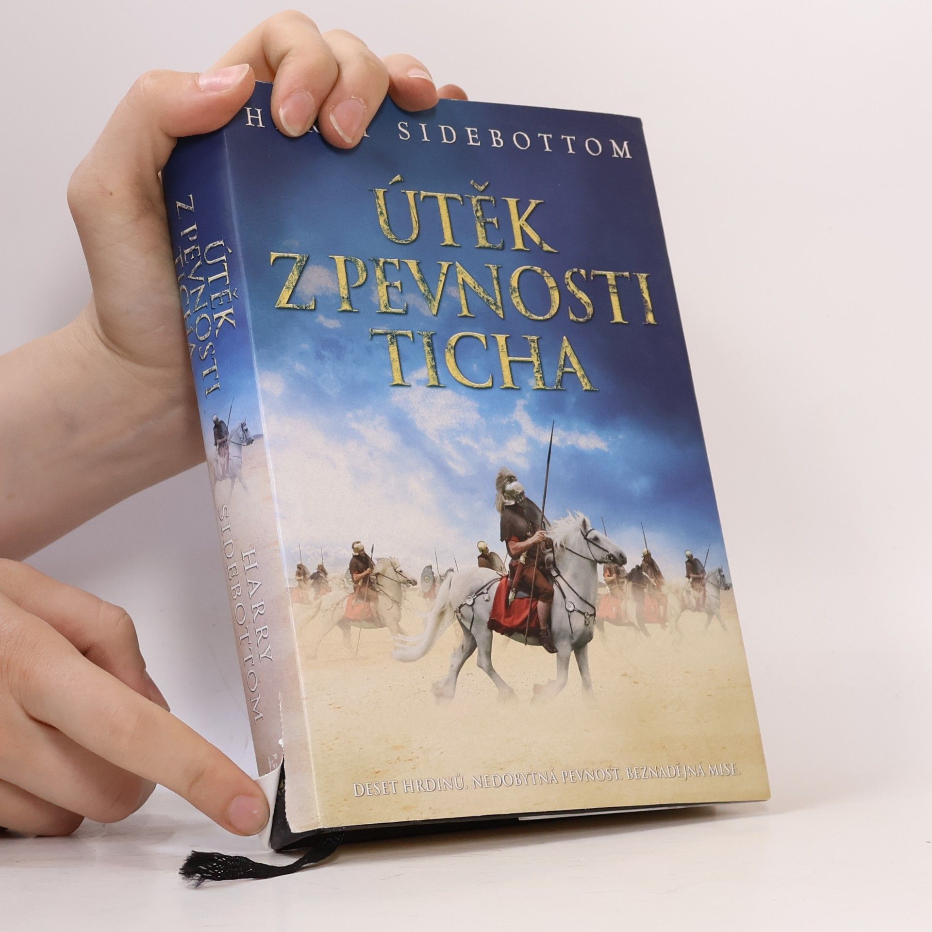 Harry Sidebottom Útěk z pevnosti Ticha