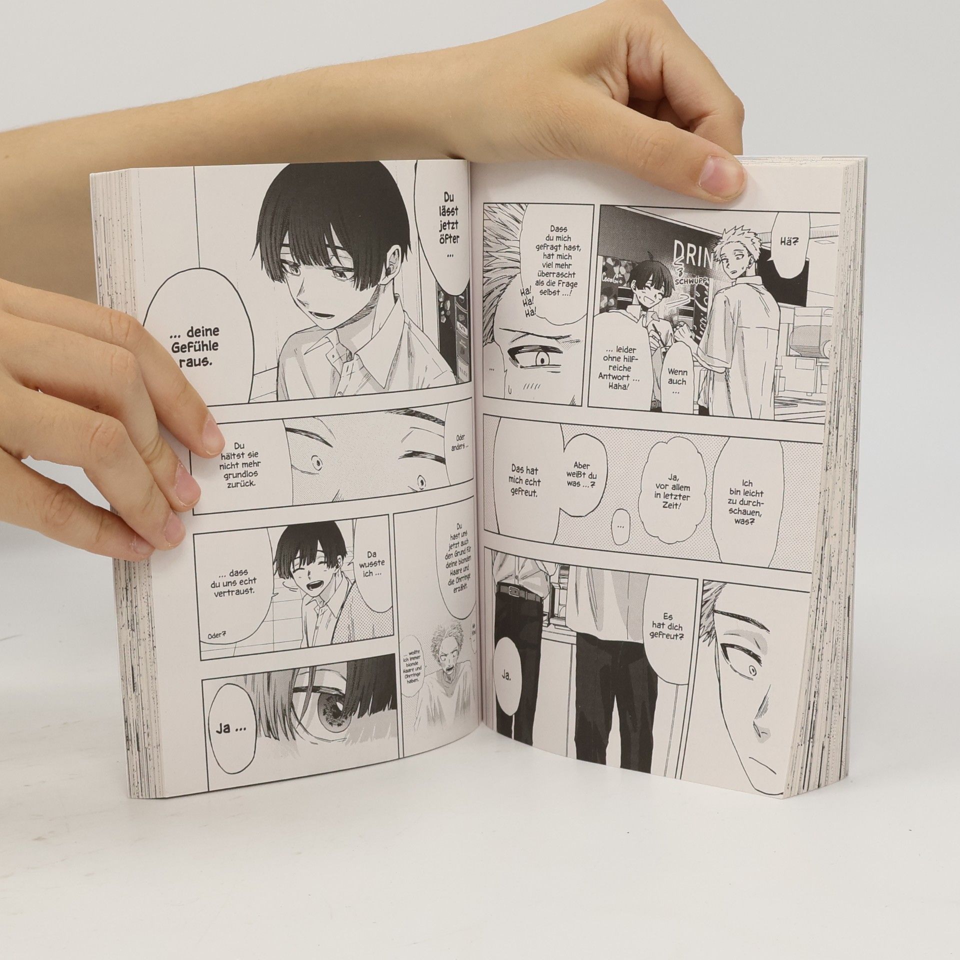 Saka Mikami Kaoru und Rin 04. So nah und doch so fern