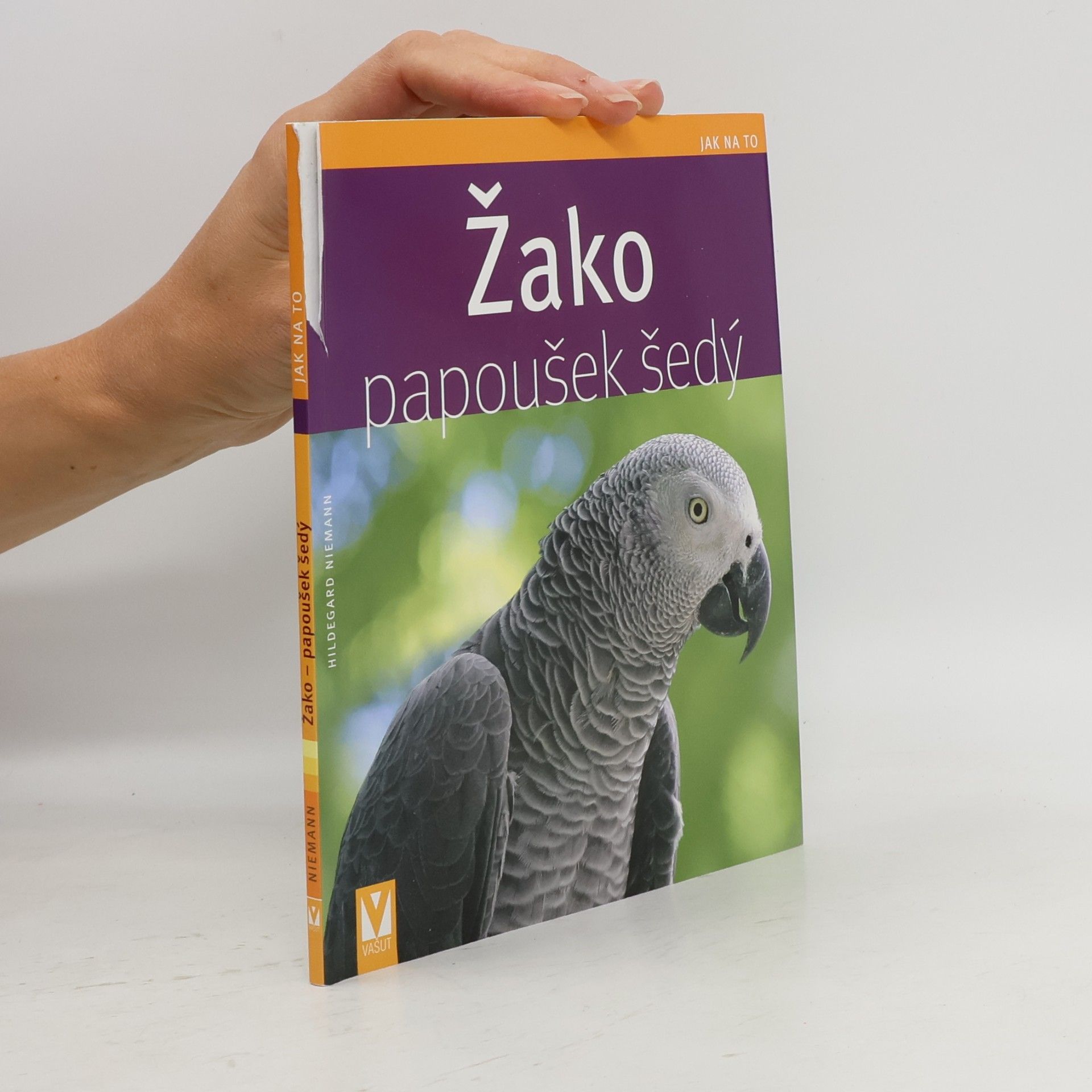 Hildegard Niemann Žako papoušek šedý