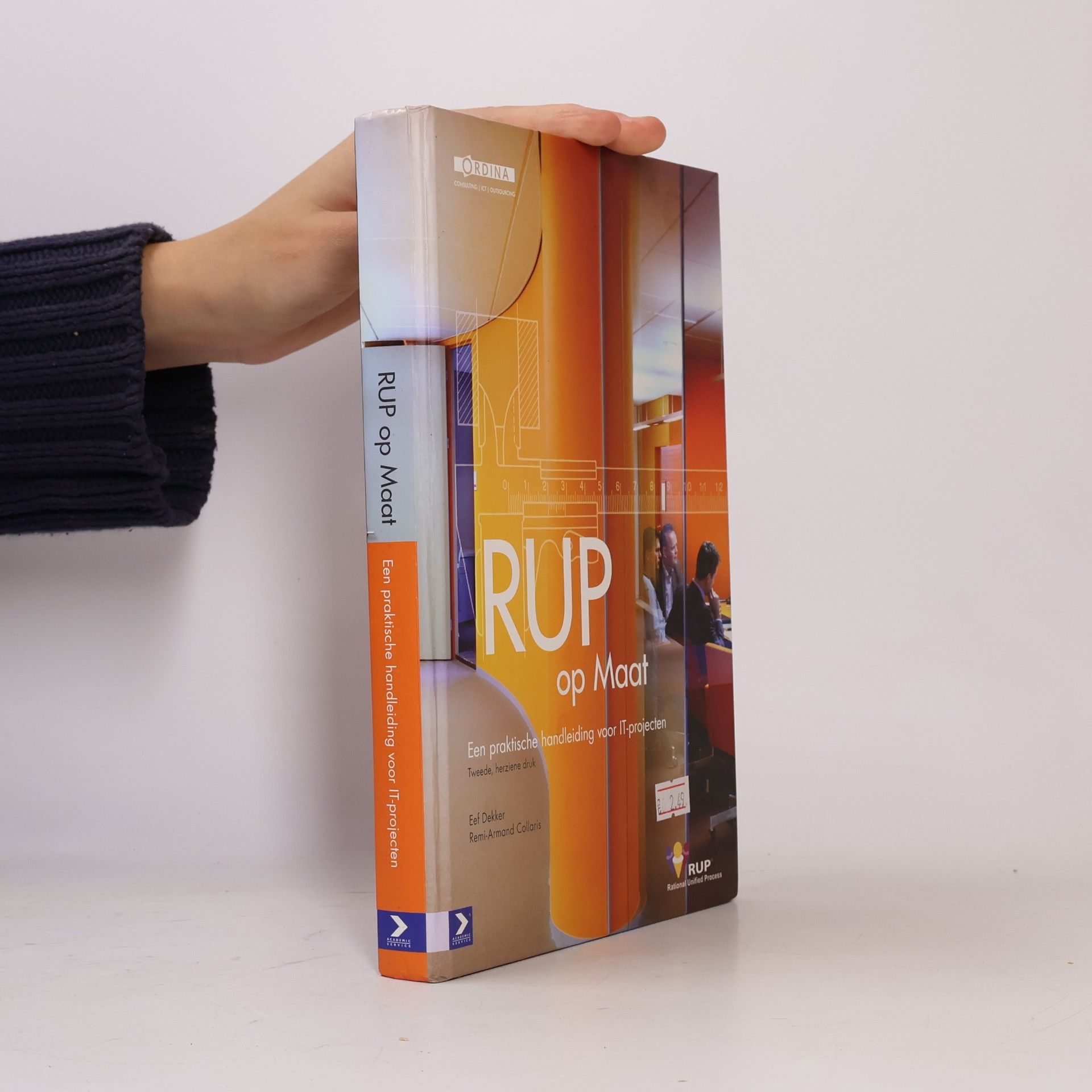 Collaris, R.-A. RUP op Maat: een praktische handleiding voor IT-projecten