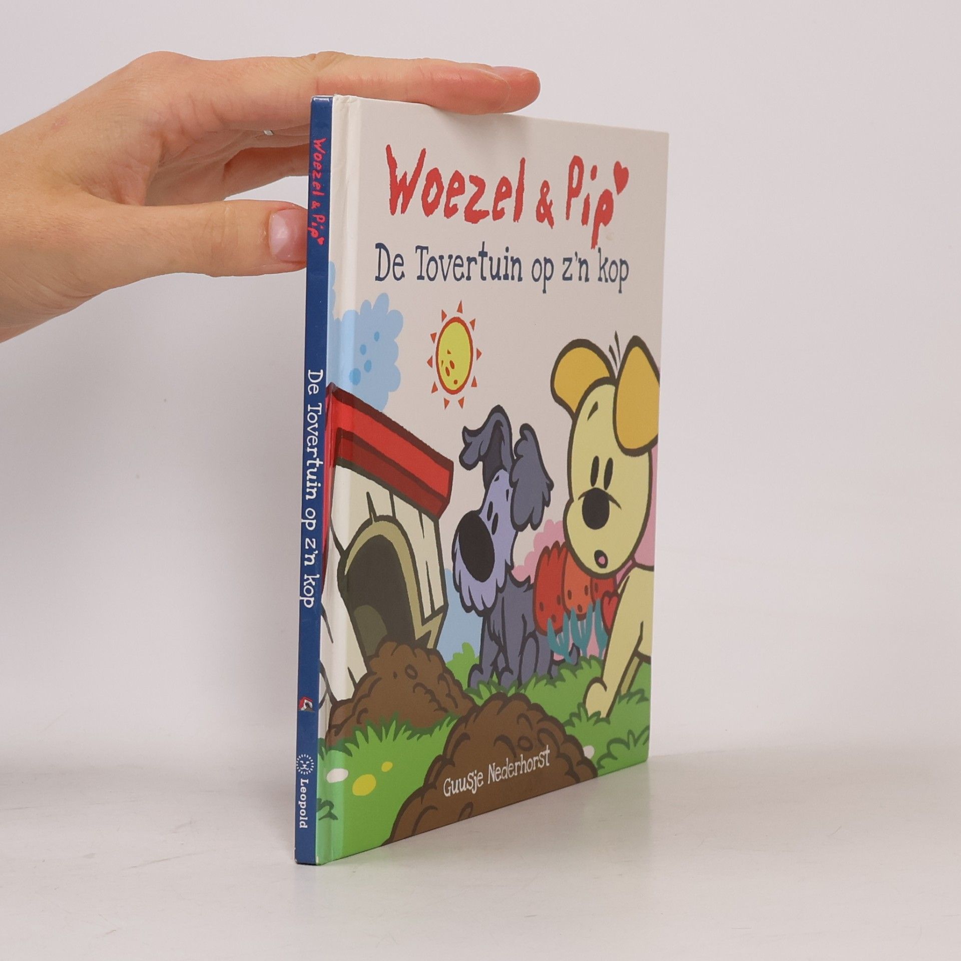 Guusje Nederhorst Woezel & Pip - De Tovertuin op z'n kop