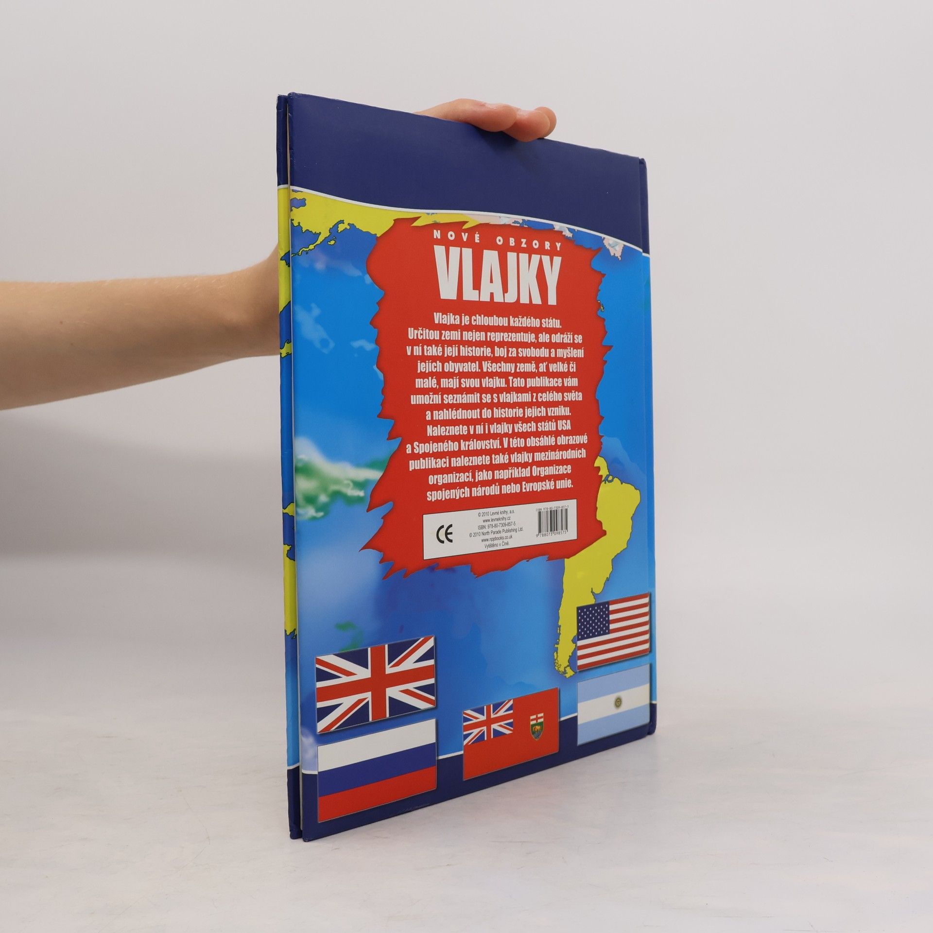 kolektiv Nové obzory. Vlajky