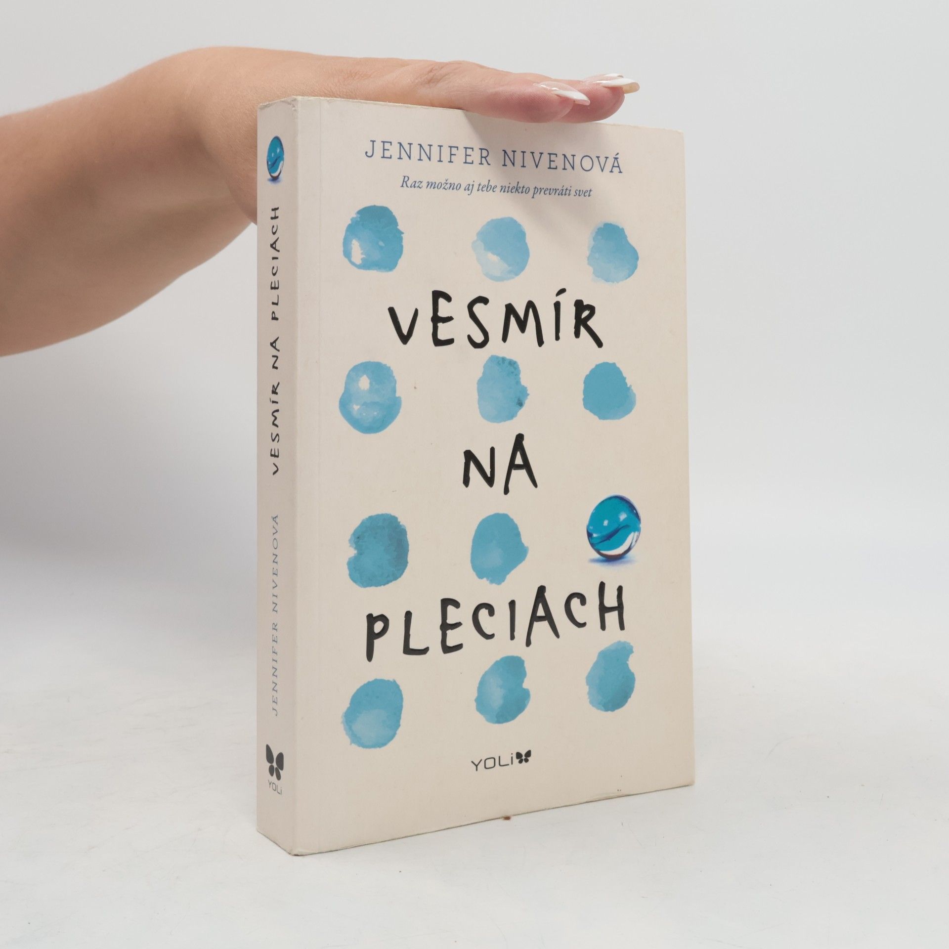 Jennifer Niven Vesmír na pleciach