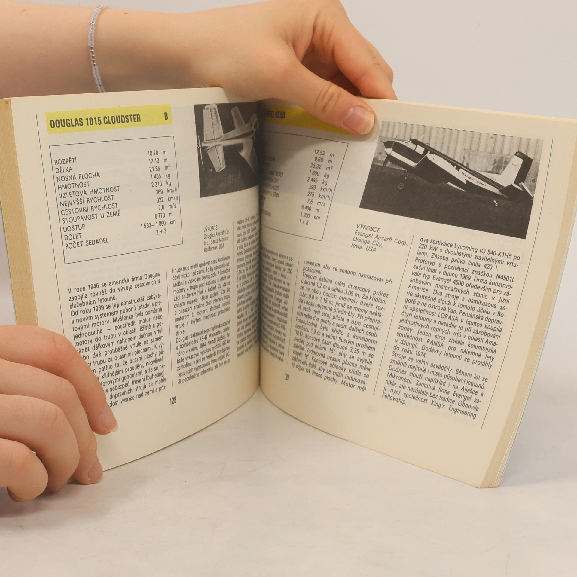 Václav Němeček Atlas letadel 7. Dvoumotorová obchodní letadla