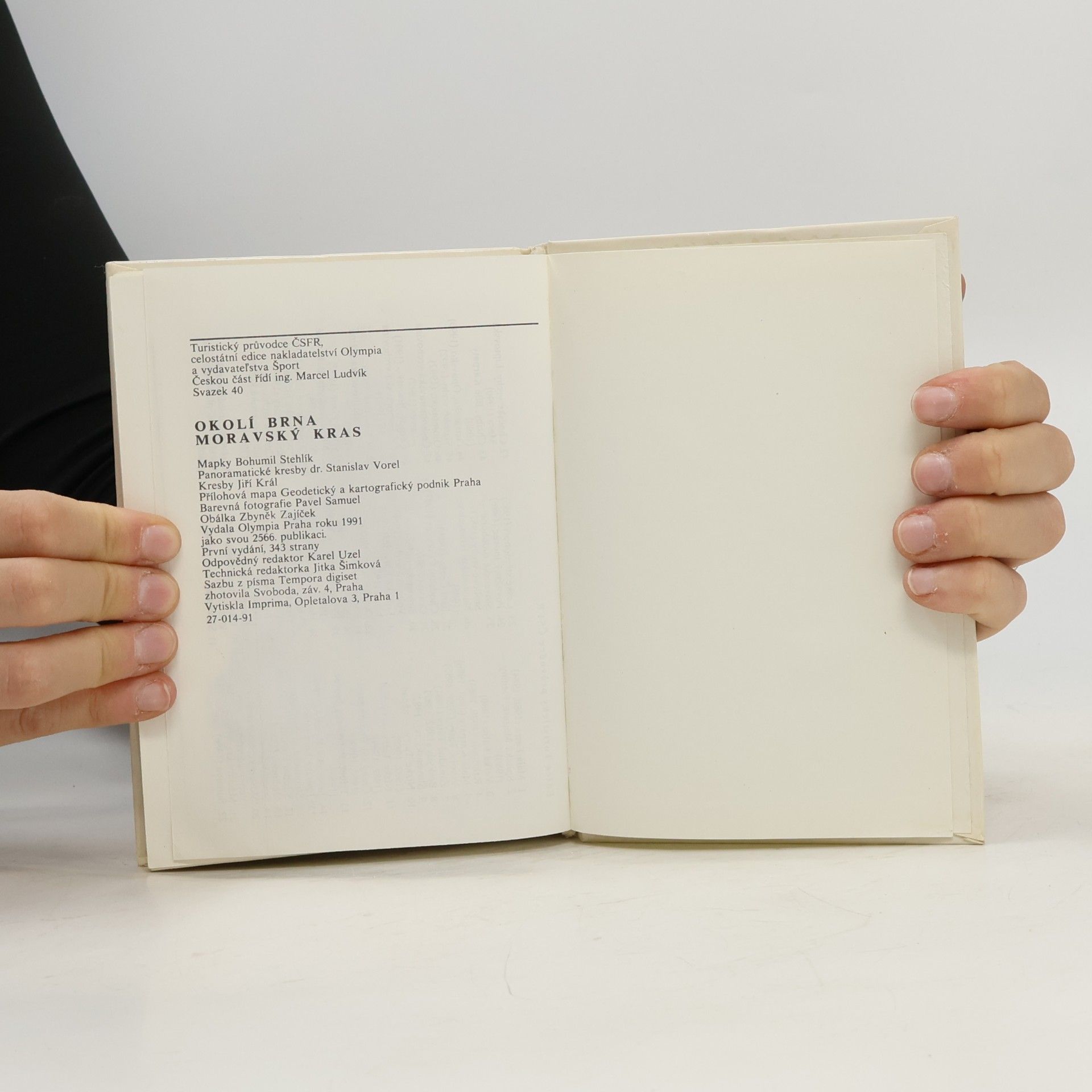 Various authors Okolí Brna. Moravský kras