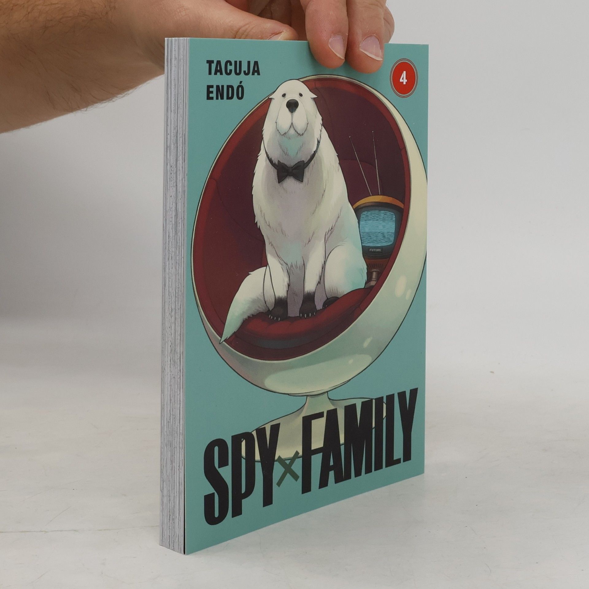 Tacuja Endó Spy x Family 4