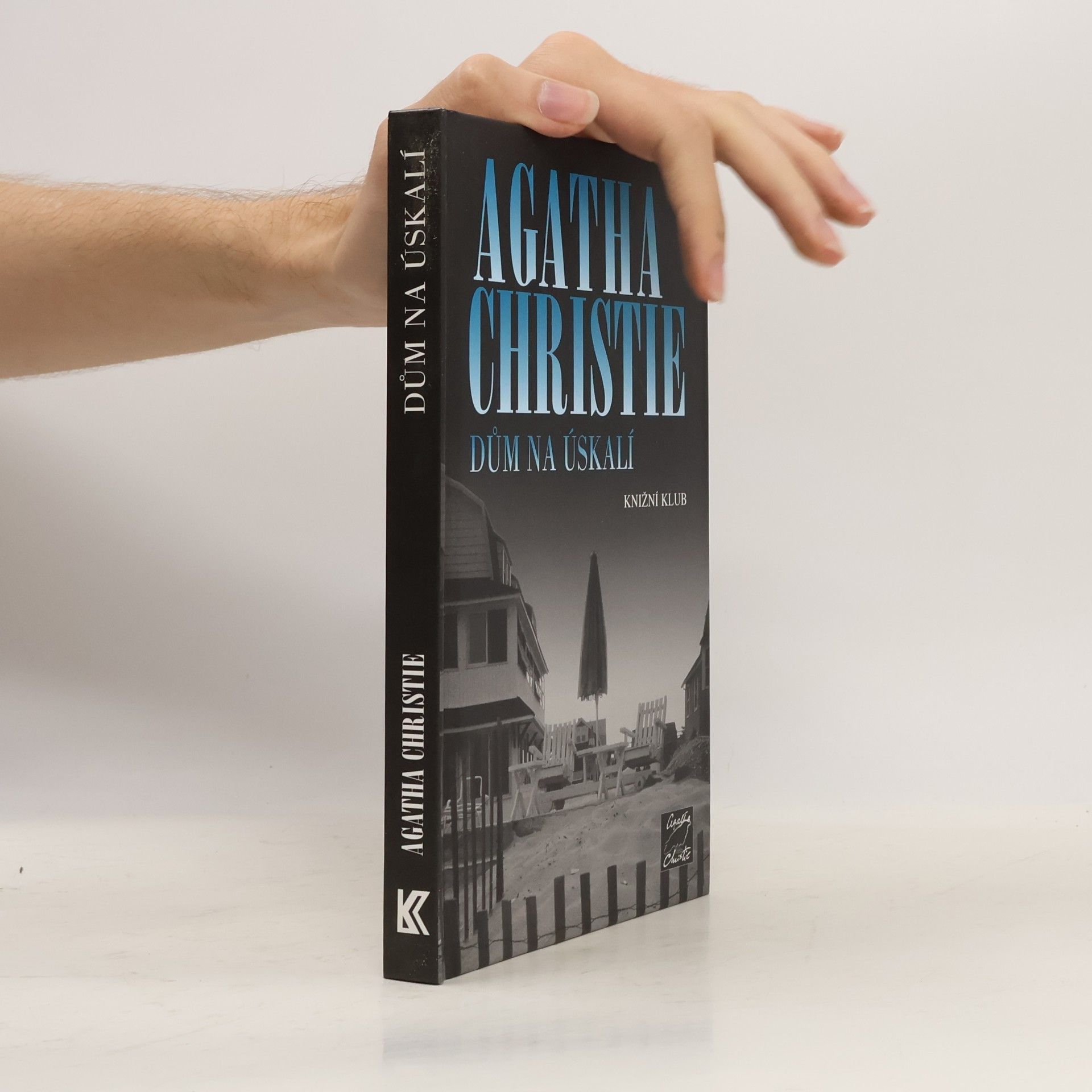 Agatha Christie Dům na úskalí