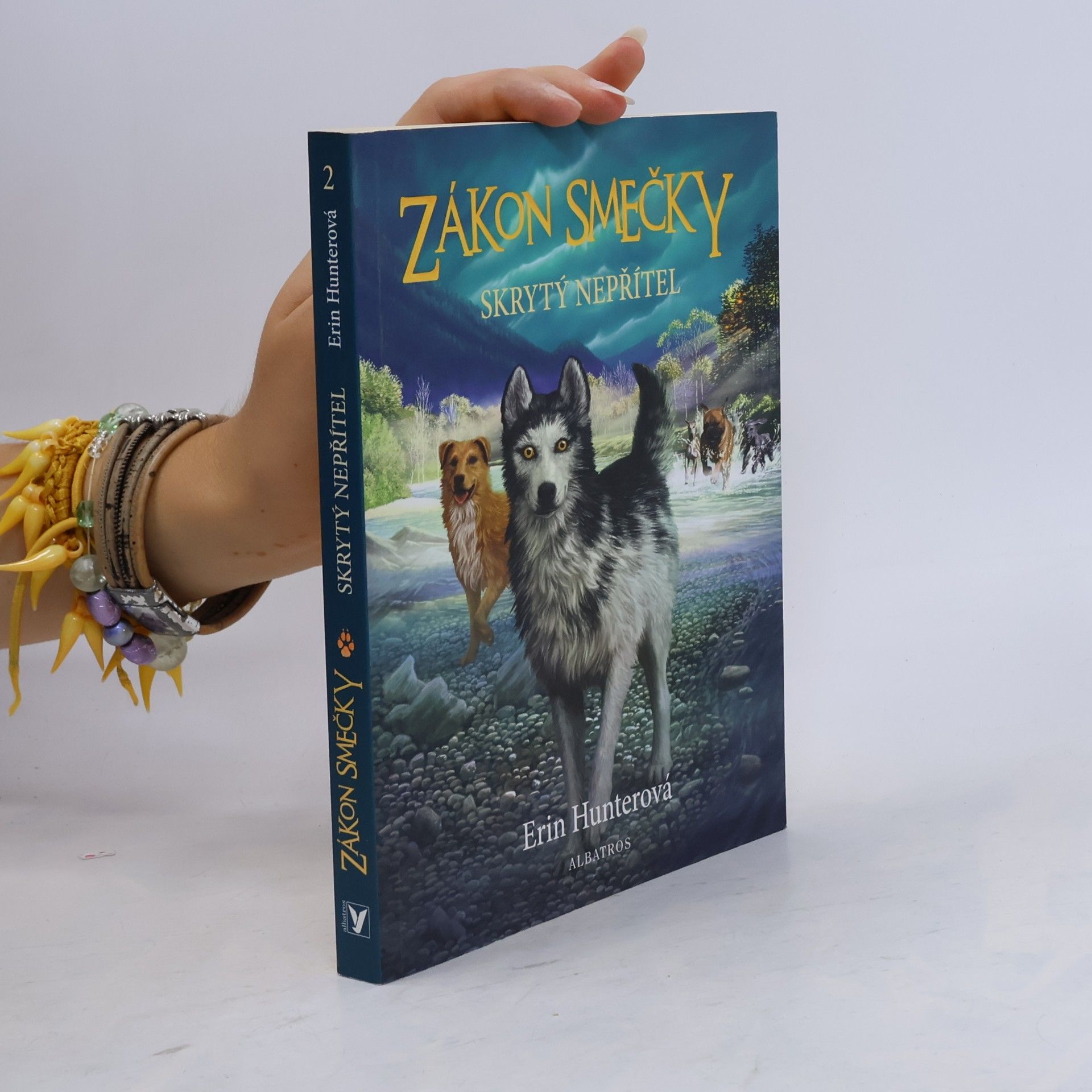 Erin Hunter Zákon smečky: Skrytý nepřítel