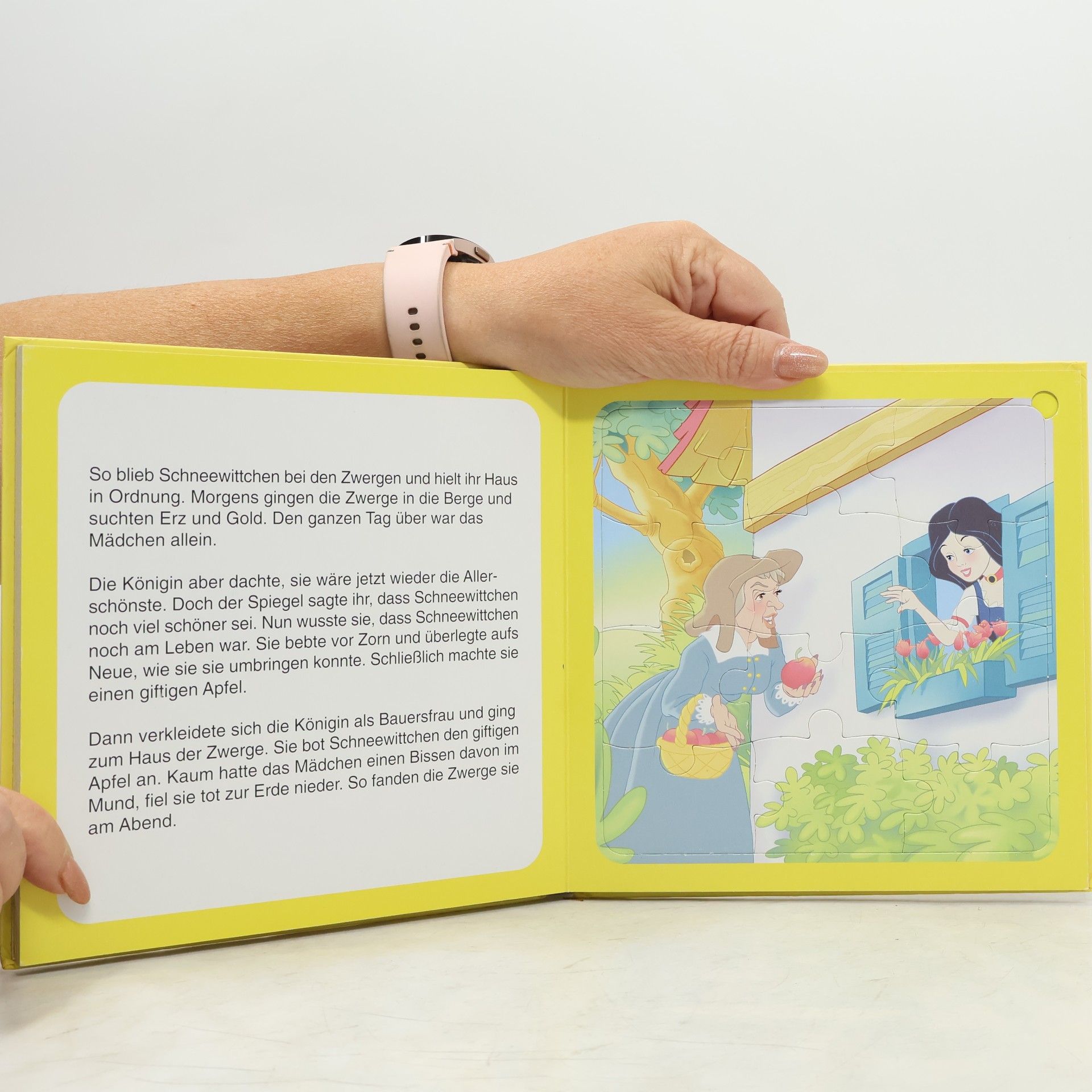 Mein buntes Puzzle Buch: Schneewittchen