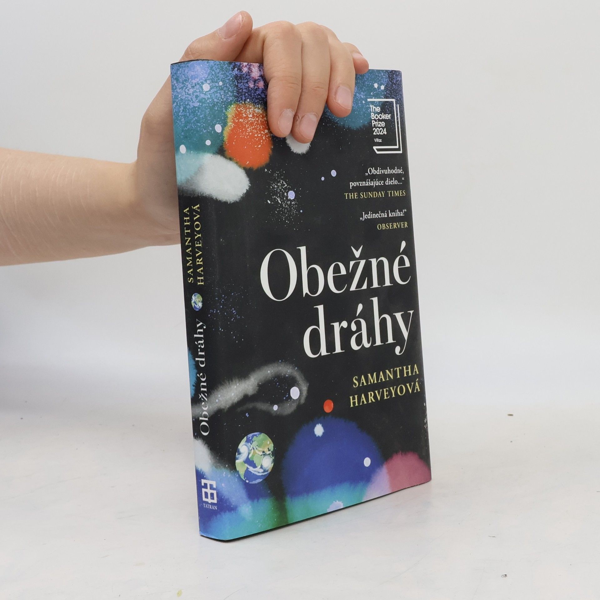 Samantha Harvey Obežné dráhy