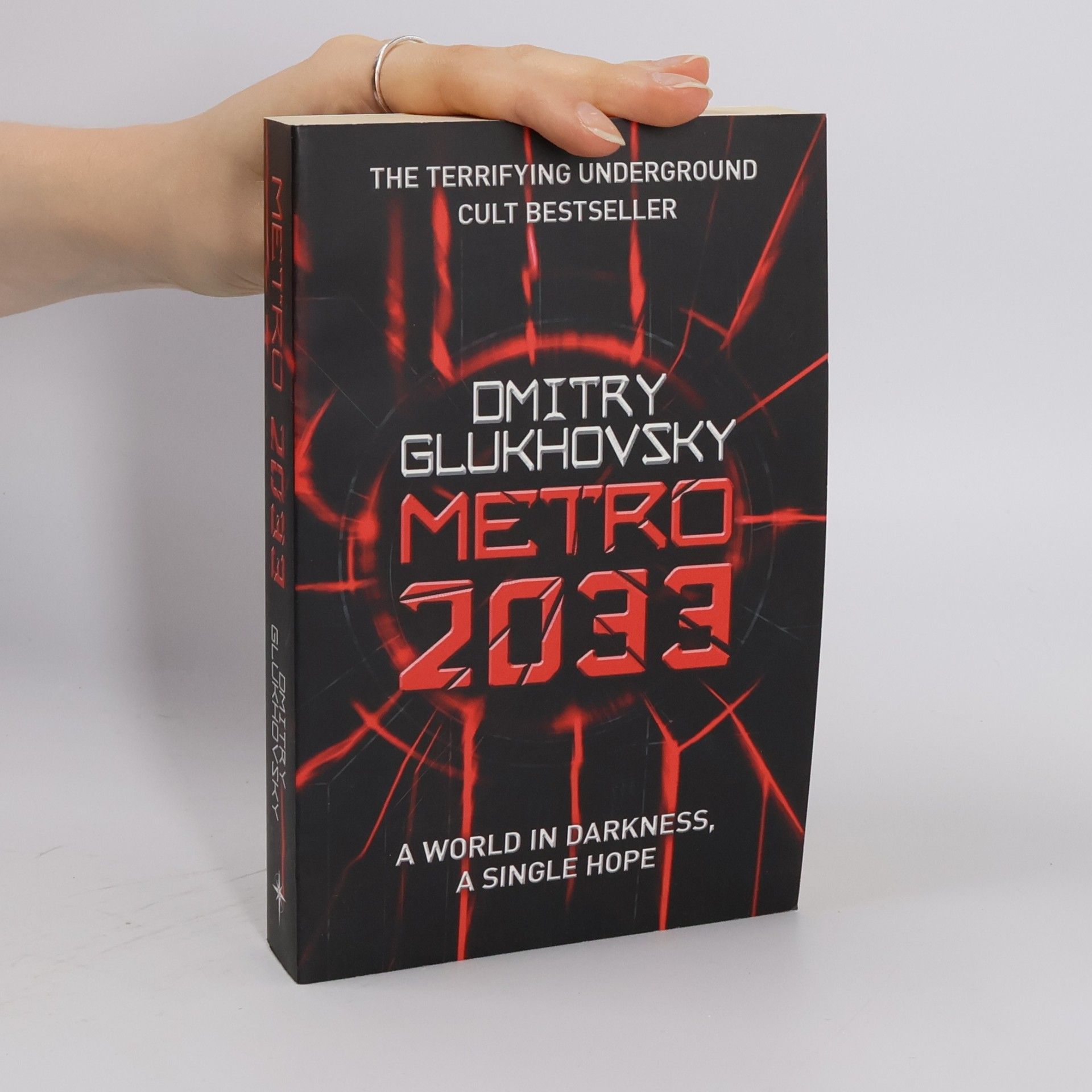 Dmitry Gluchovsky Metro 2033