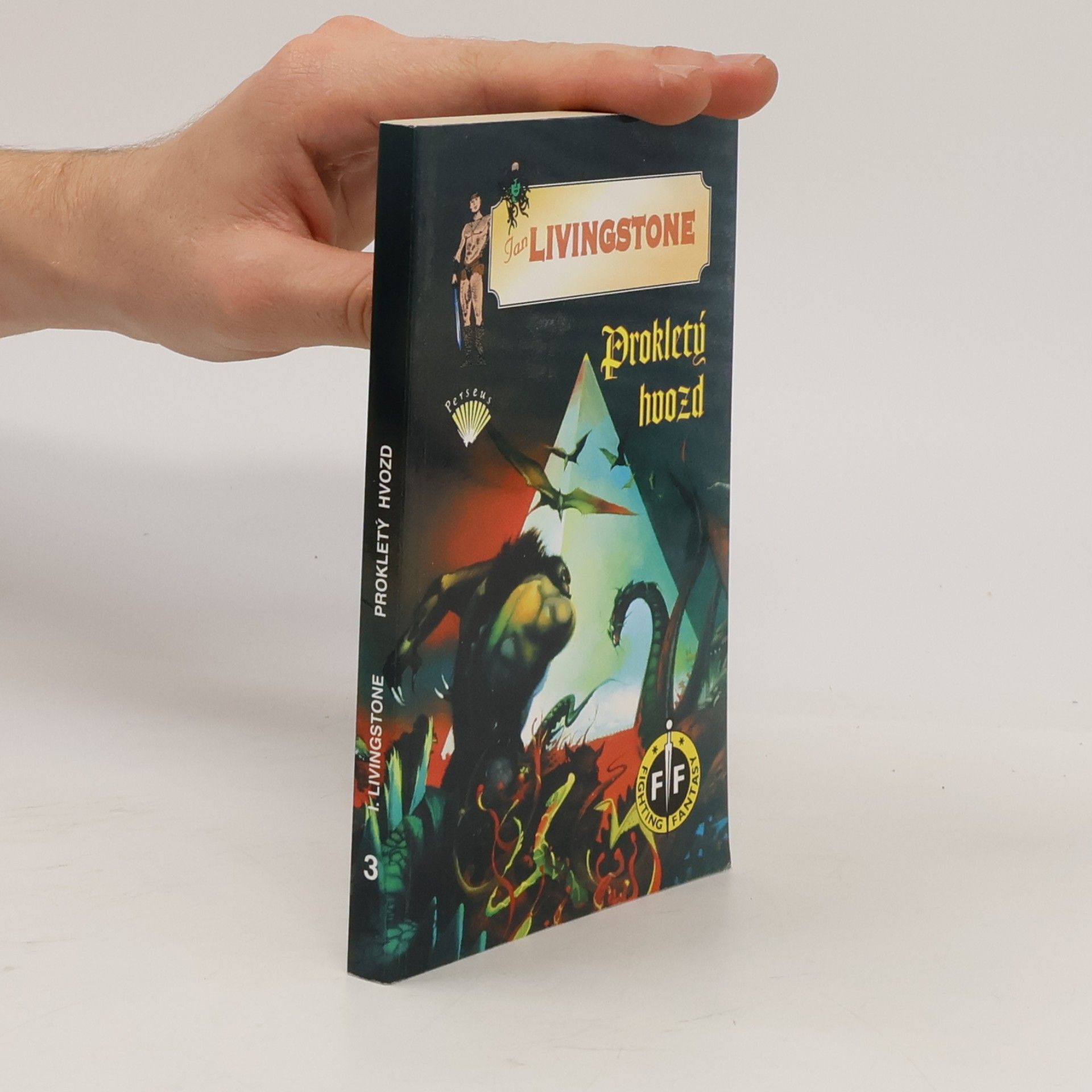 Ian Livingstone Prokletý hvozd