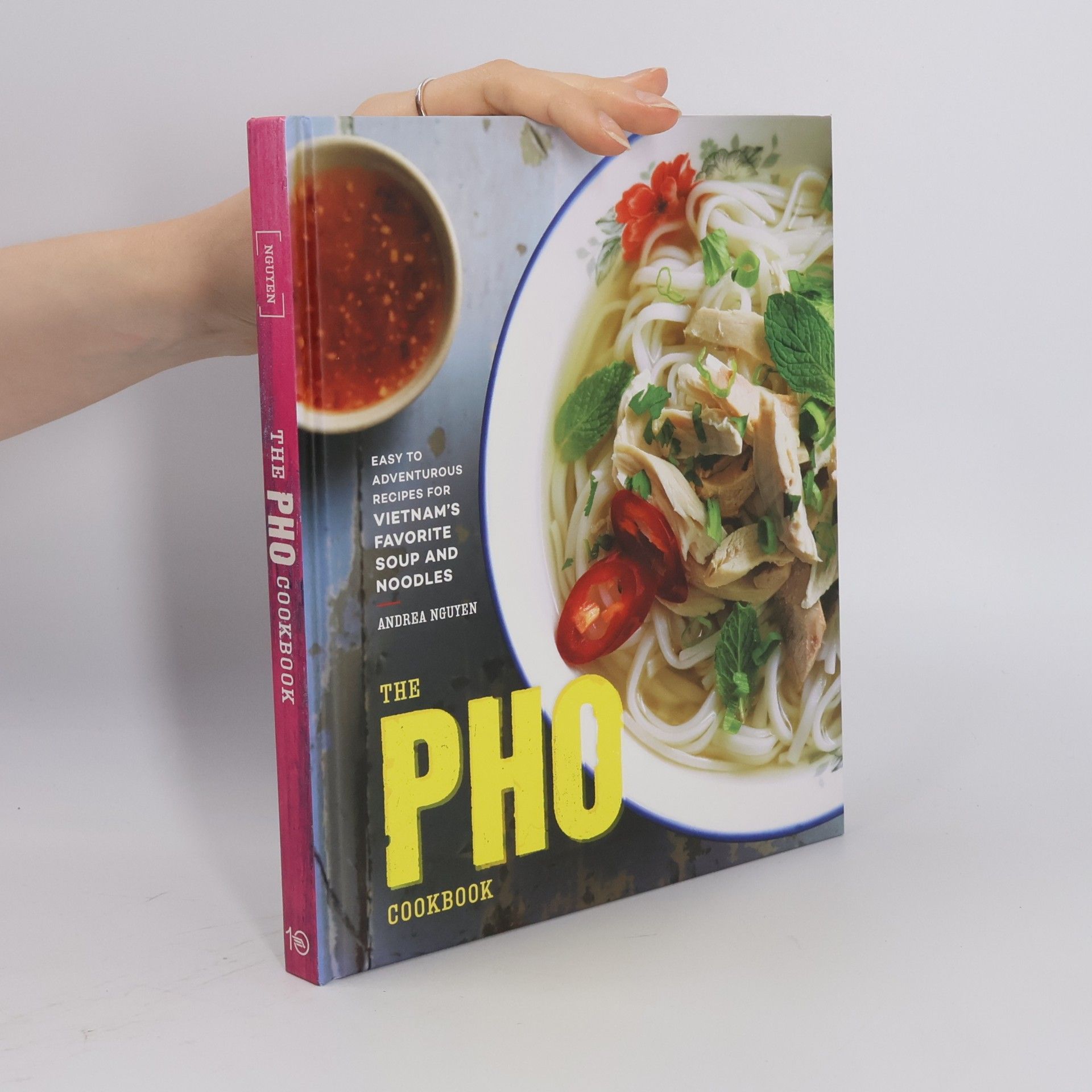 Andrea Quynhgiao Nguyen The Pho Cookbook