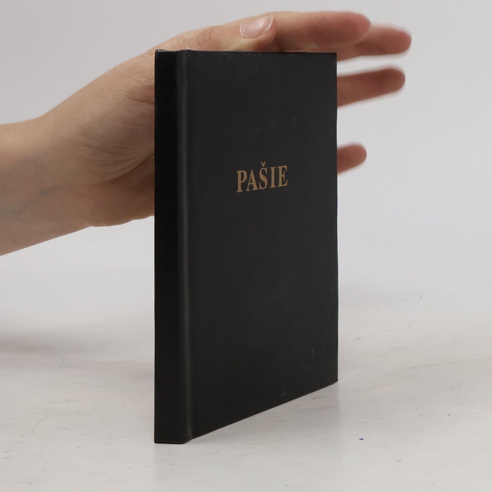 Various authors Pašie