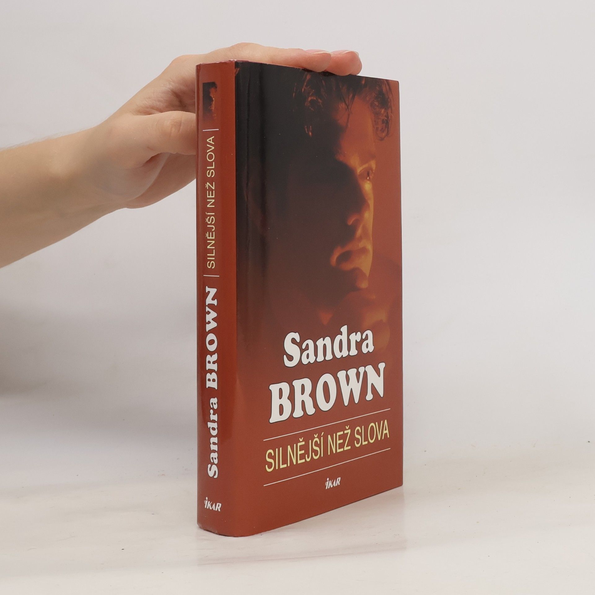 Sandra Brown Silnější než slova