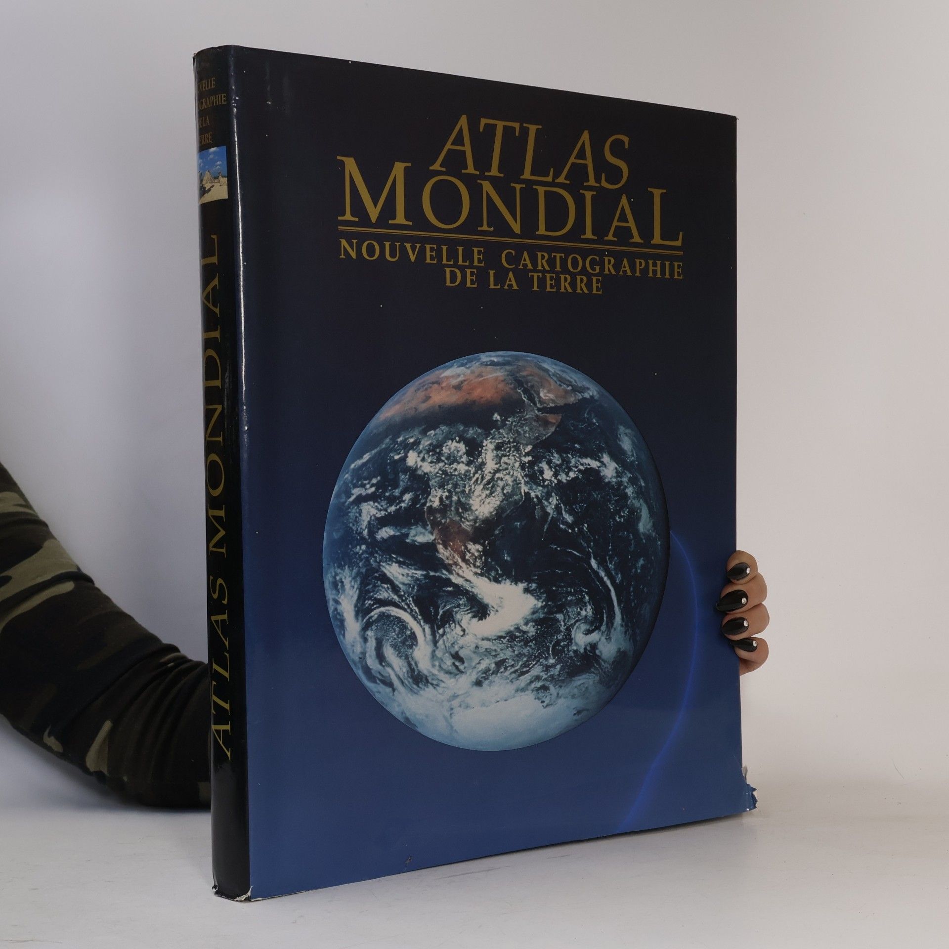 Collectif d'auteurs Atlas Mondial. Nouvelle Cartographie de la Terre