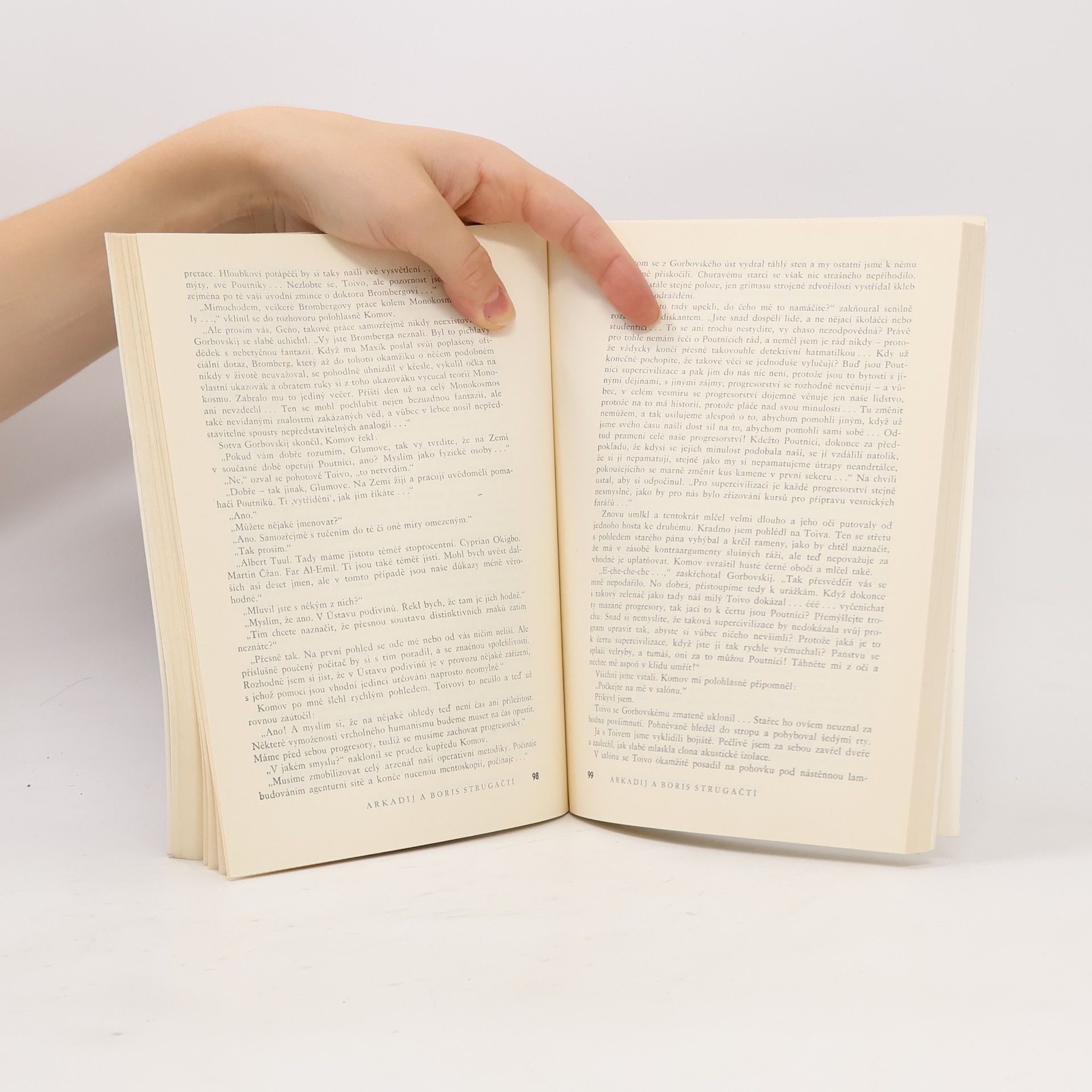 kolektiv Sovětská literatura. Vědecko-fantastické příběhy 1985/12