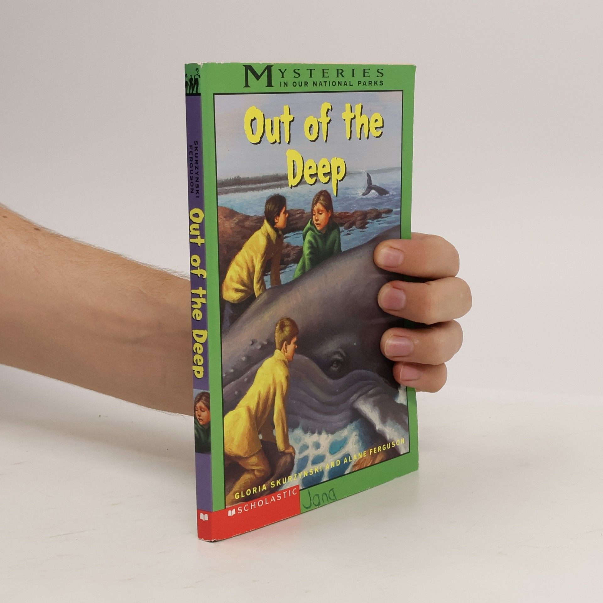 Gloria Skurzynski Mysteries in Our National Parks: Out of the Deep