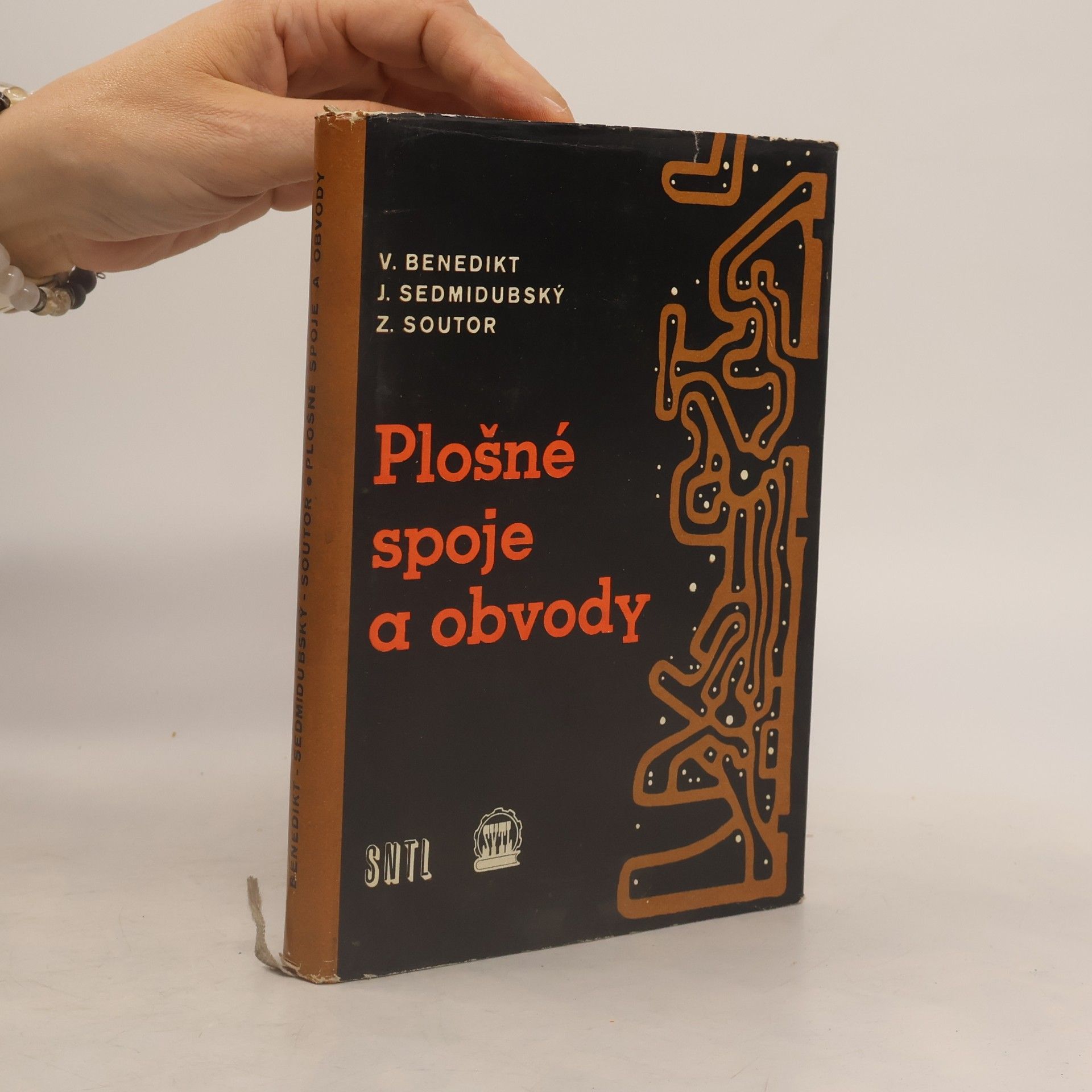 Jan Sedmidubský Plošné spoje a obvody