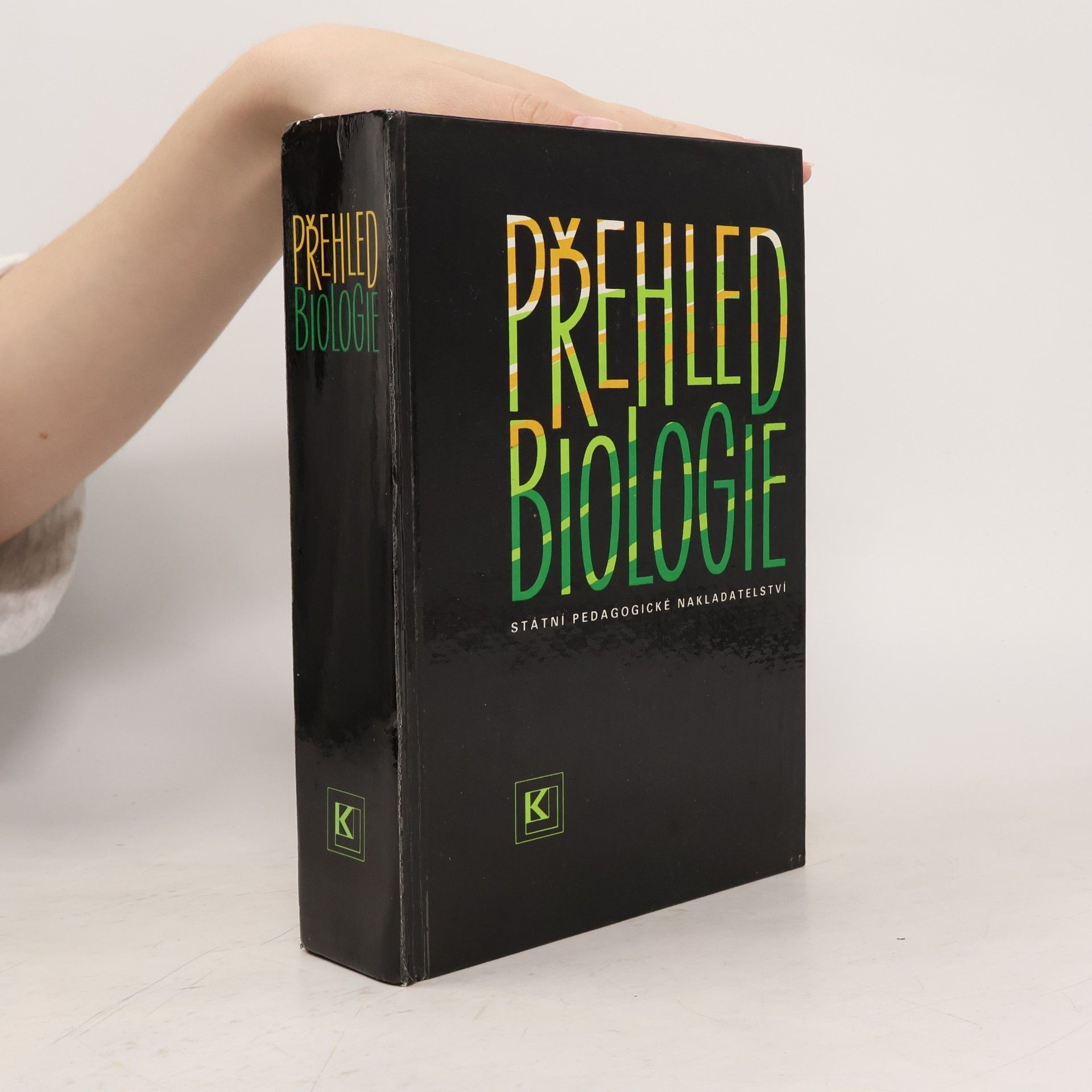 Autores varios Přehled biologie