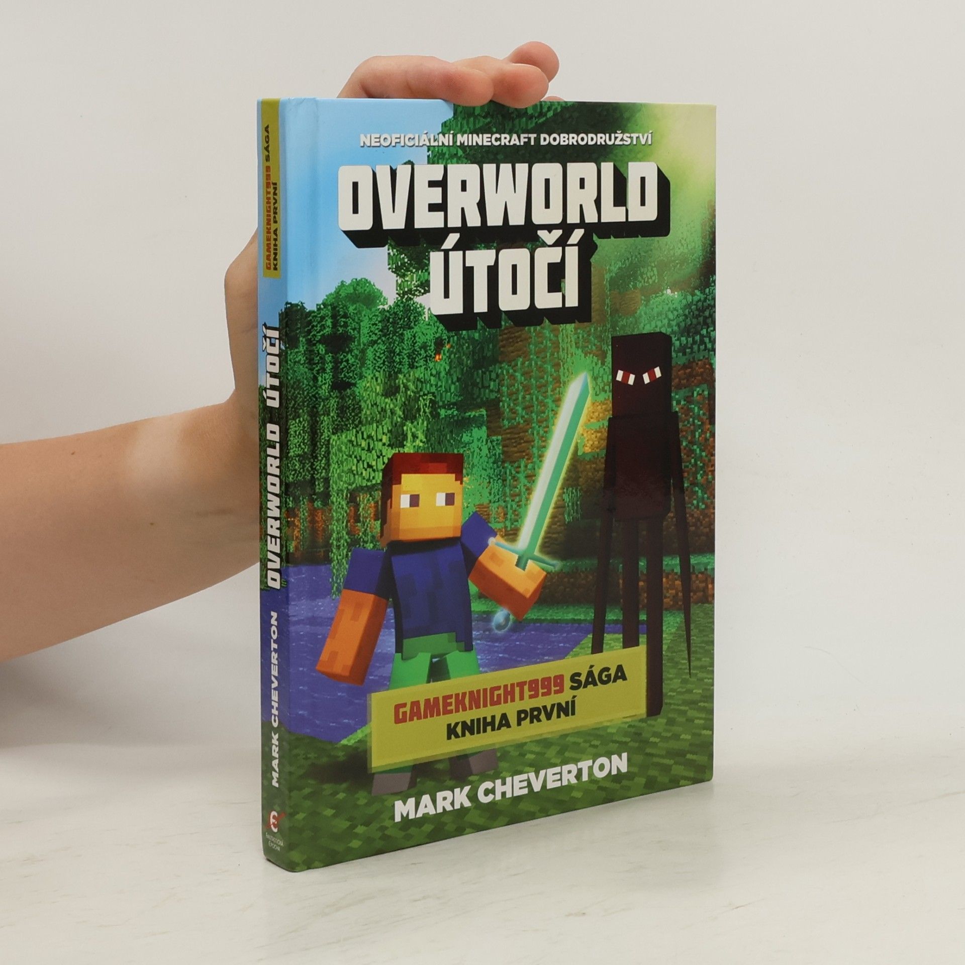 Mark Cheverton Overworld útočí