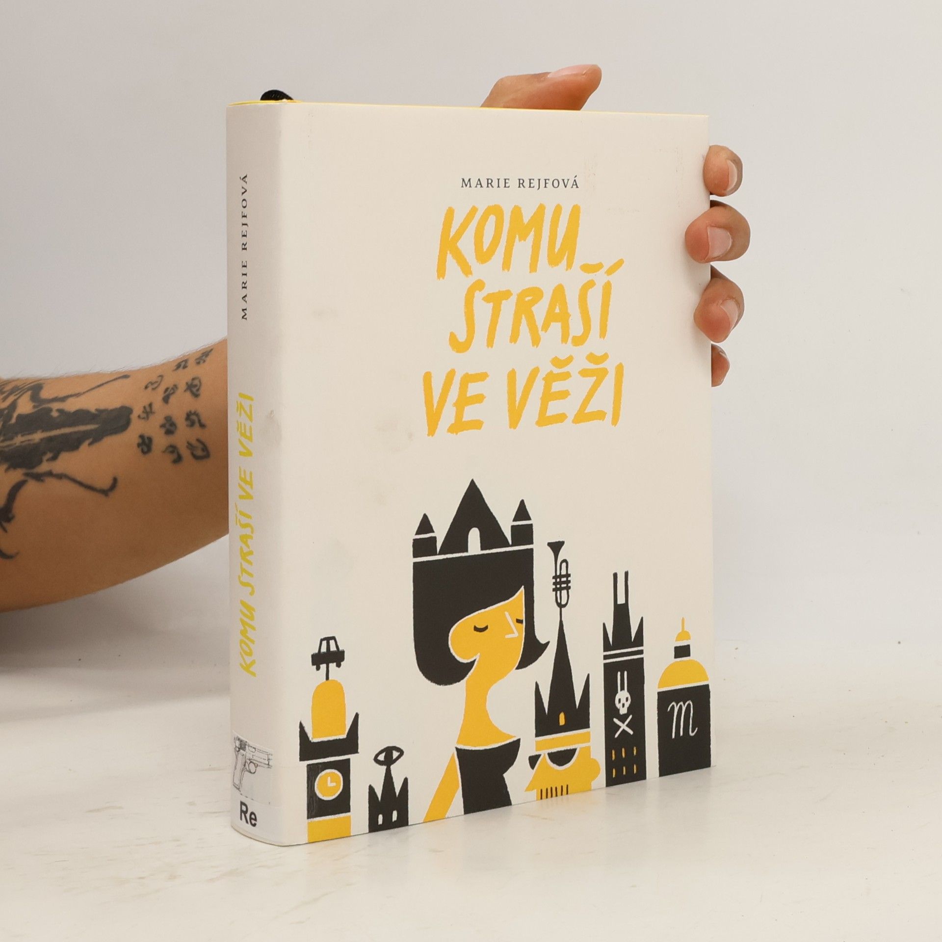 Marie Rejfová Komu straší ve věži