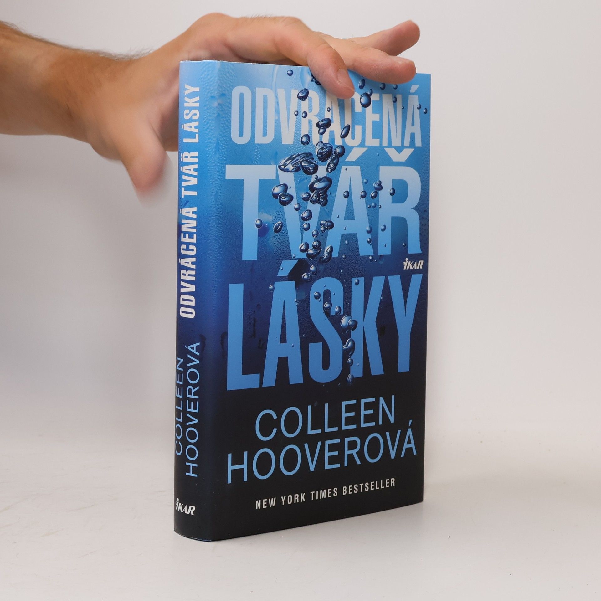 Colleen Hoover Odvrácená tvář lásky