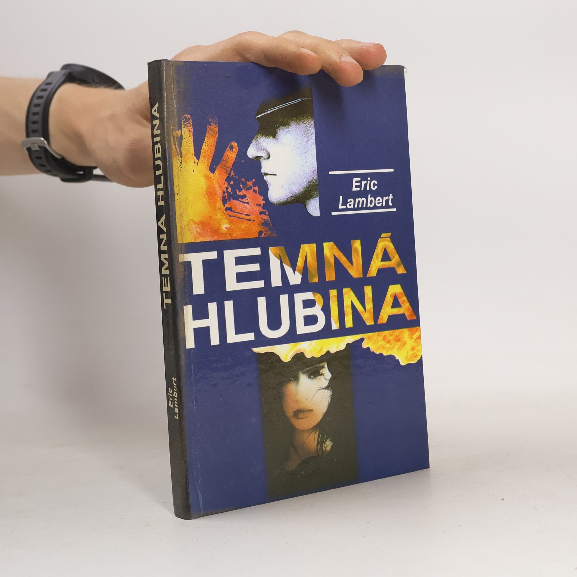 Soňa Nová Temná hlubina