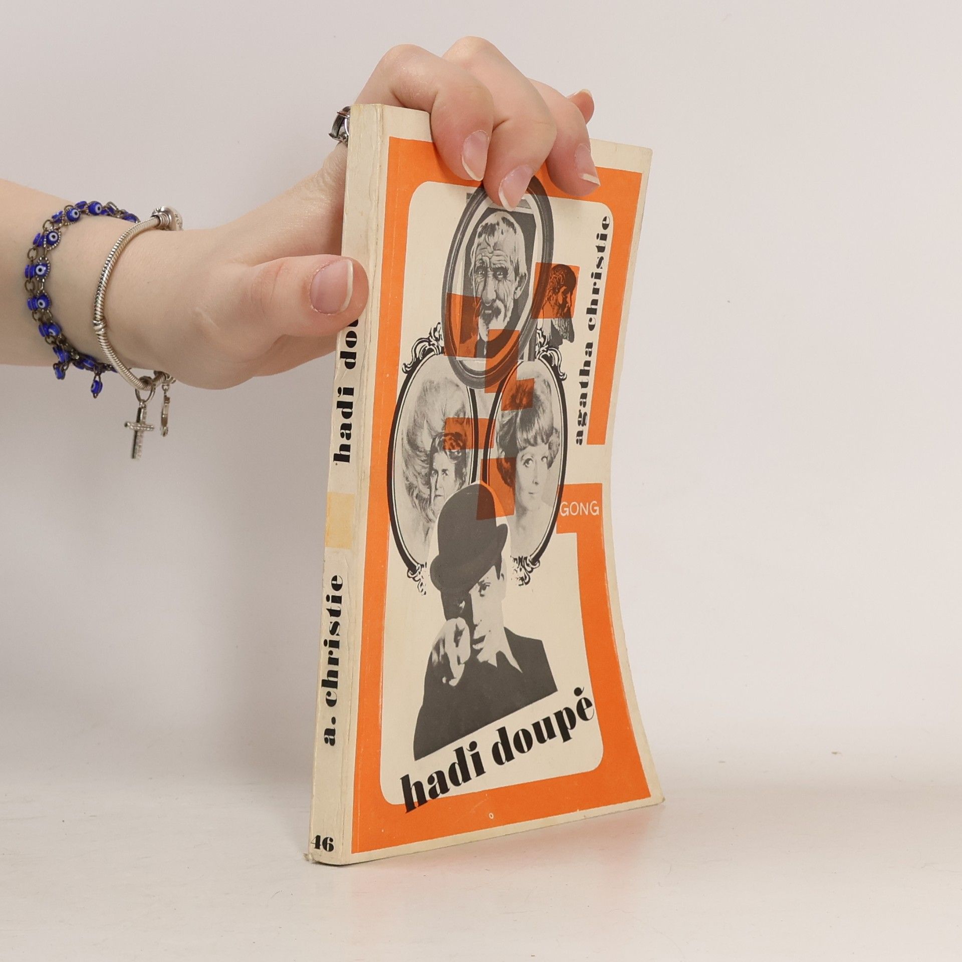 Agatha Christie Hadí doupě