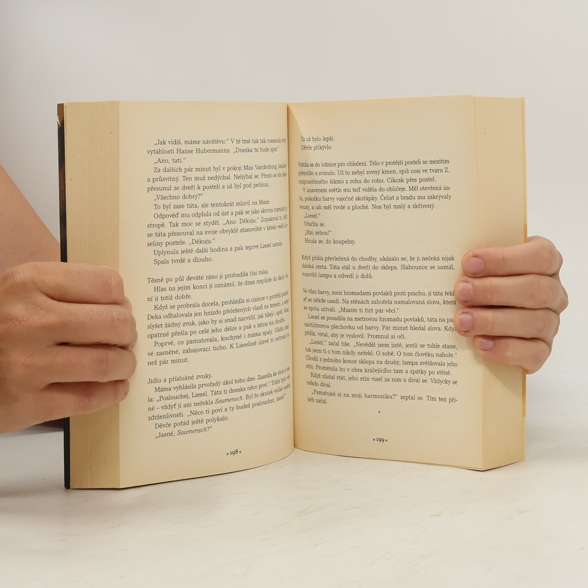 Markus Zusak Zlodějka knih