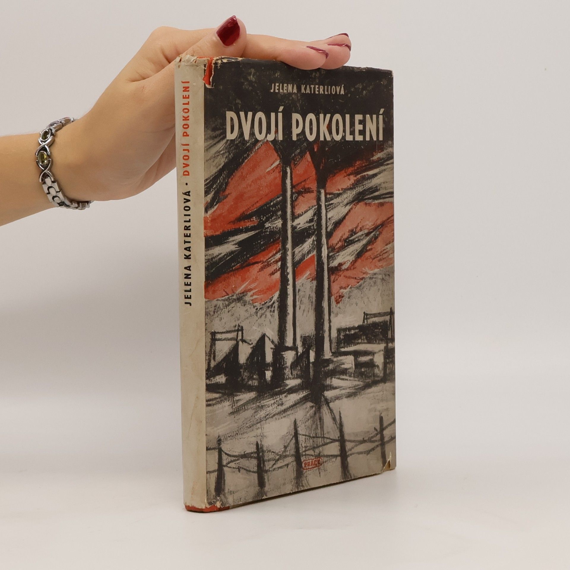 Jelena Katěrliová Dvojí pokolení