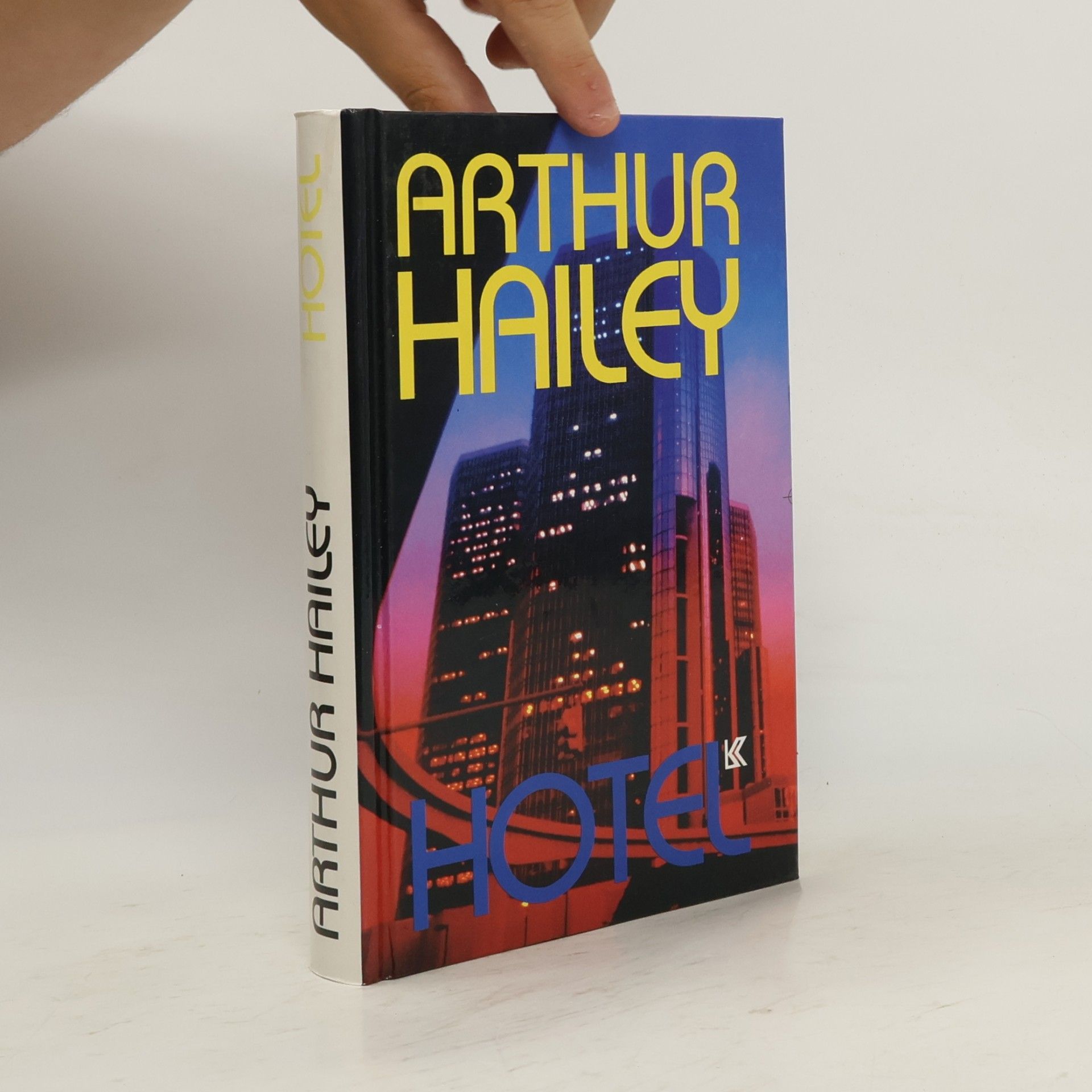 Arthur Hailey Hotel