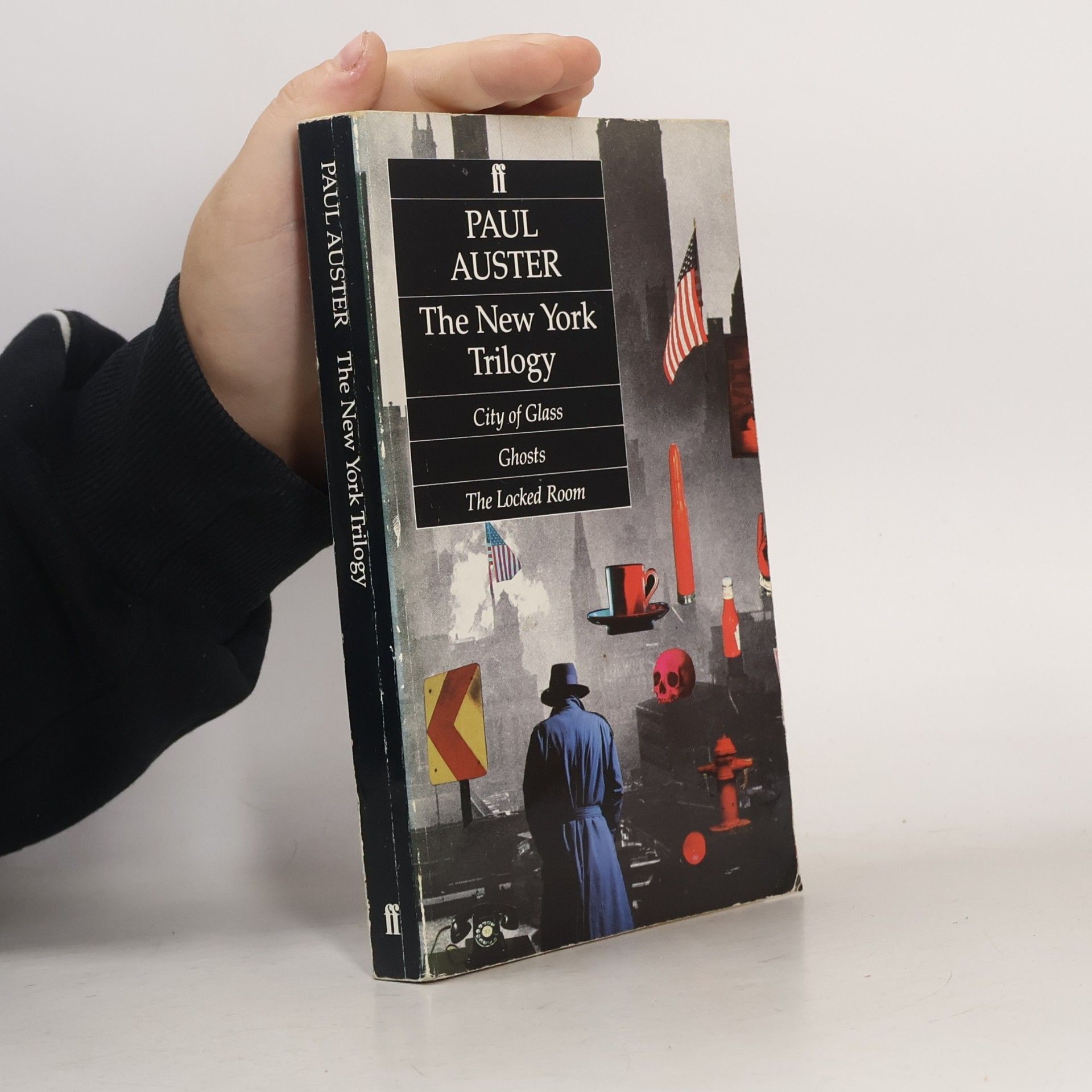 Paul Auster The New York trilogy : City of Glass, Ghosts, The locked room