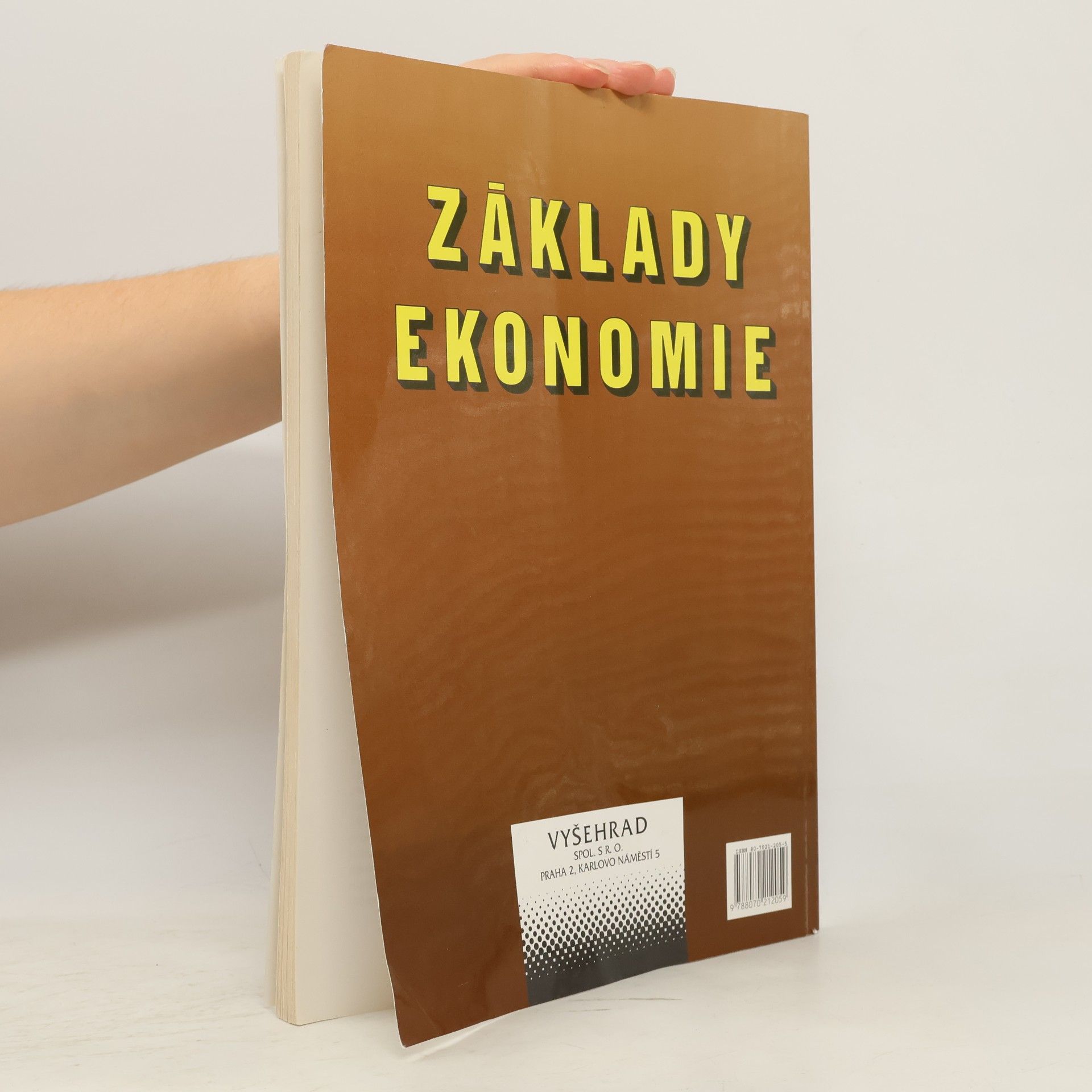 Milan Sojka Základy ekonomie : úvod do ekonomie pro gymnázia