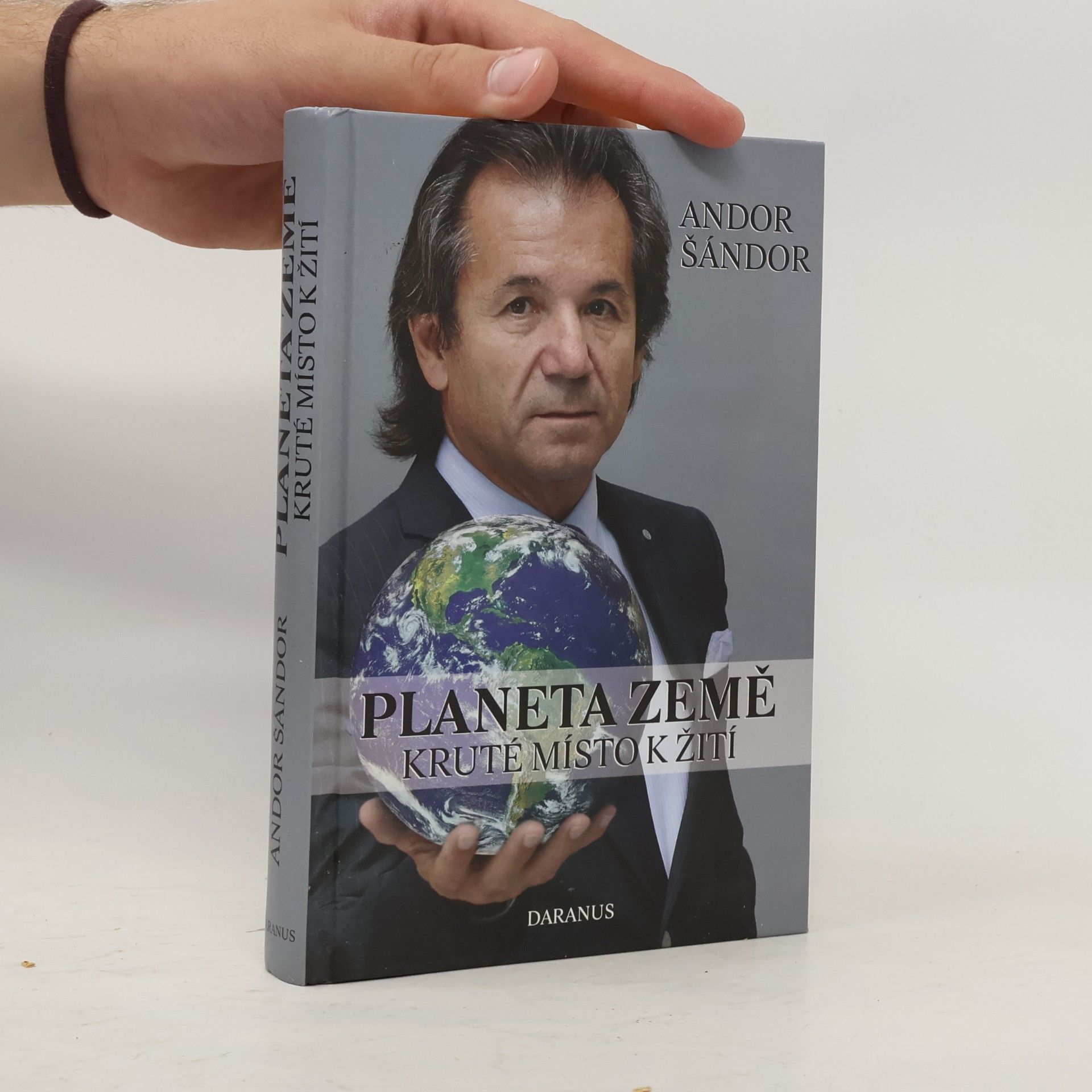 Andor Šándor Planeta Země. Kruté místo k žití