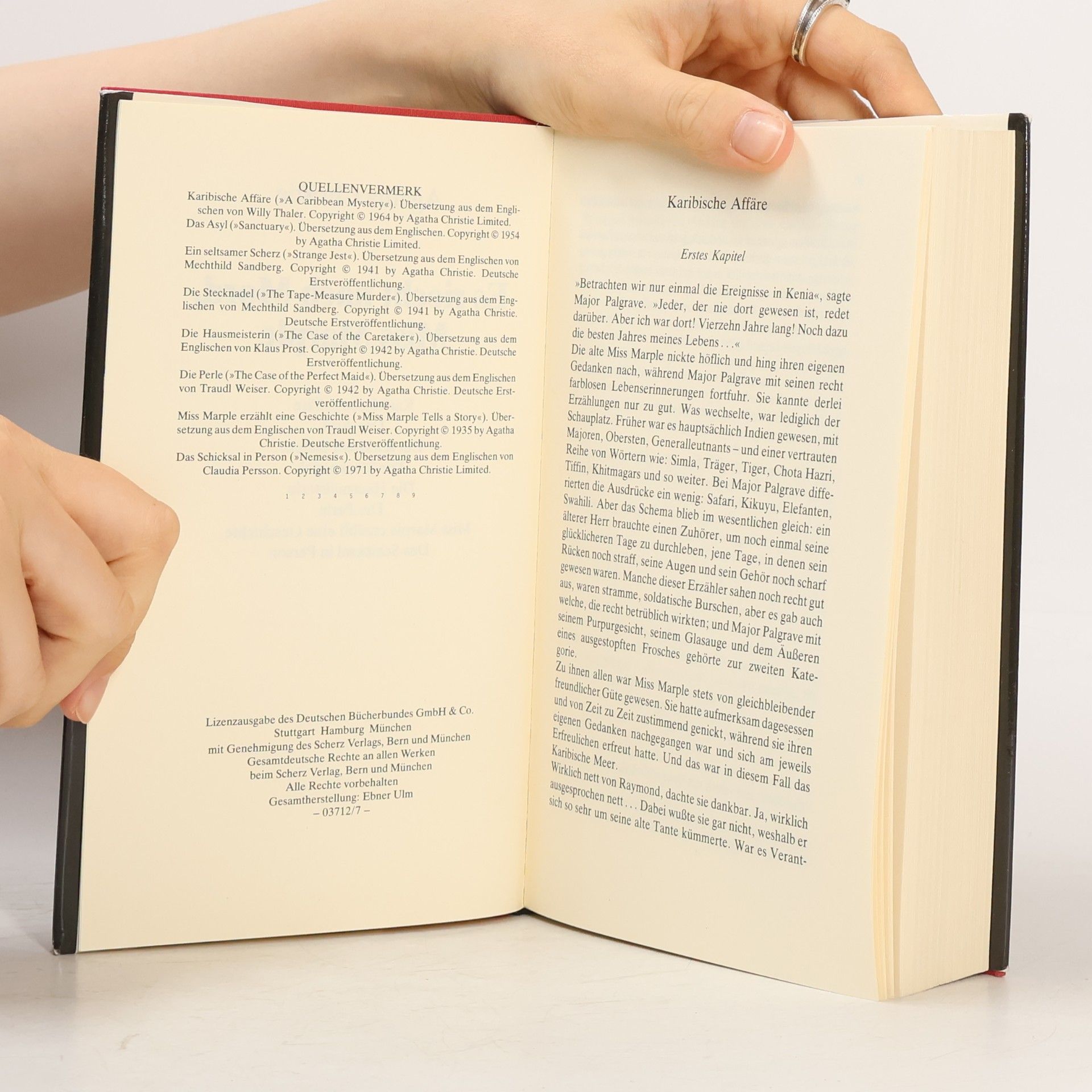 Agatha Christie Es riecht nach Mord, Miss Marple