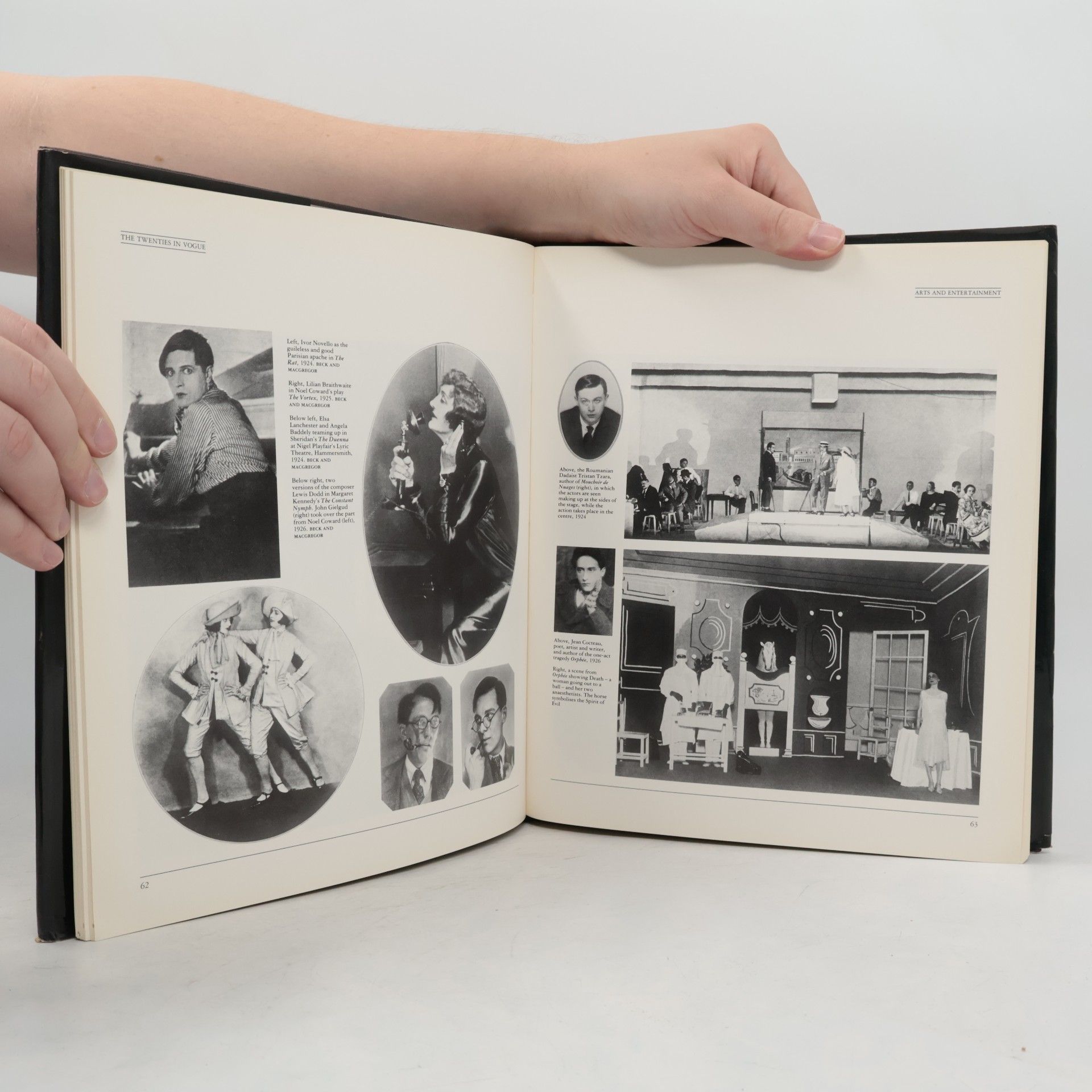 Carolyn Vosburg Hall The Twenties in Vogue