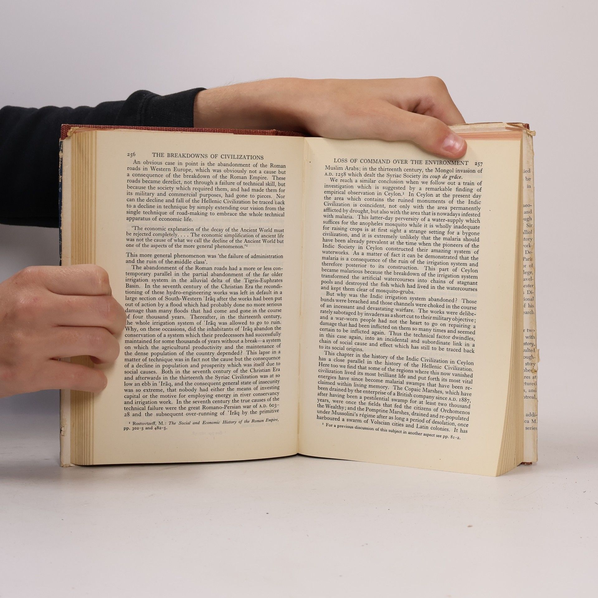 Arnold J. Toynbee A Study of History