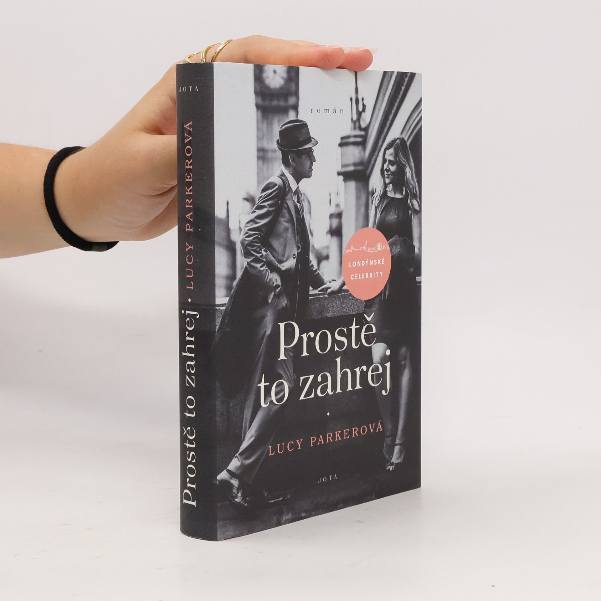 Lucy Parker Prostě to zahrej