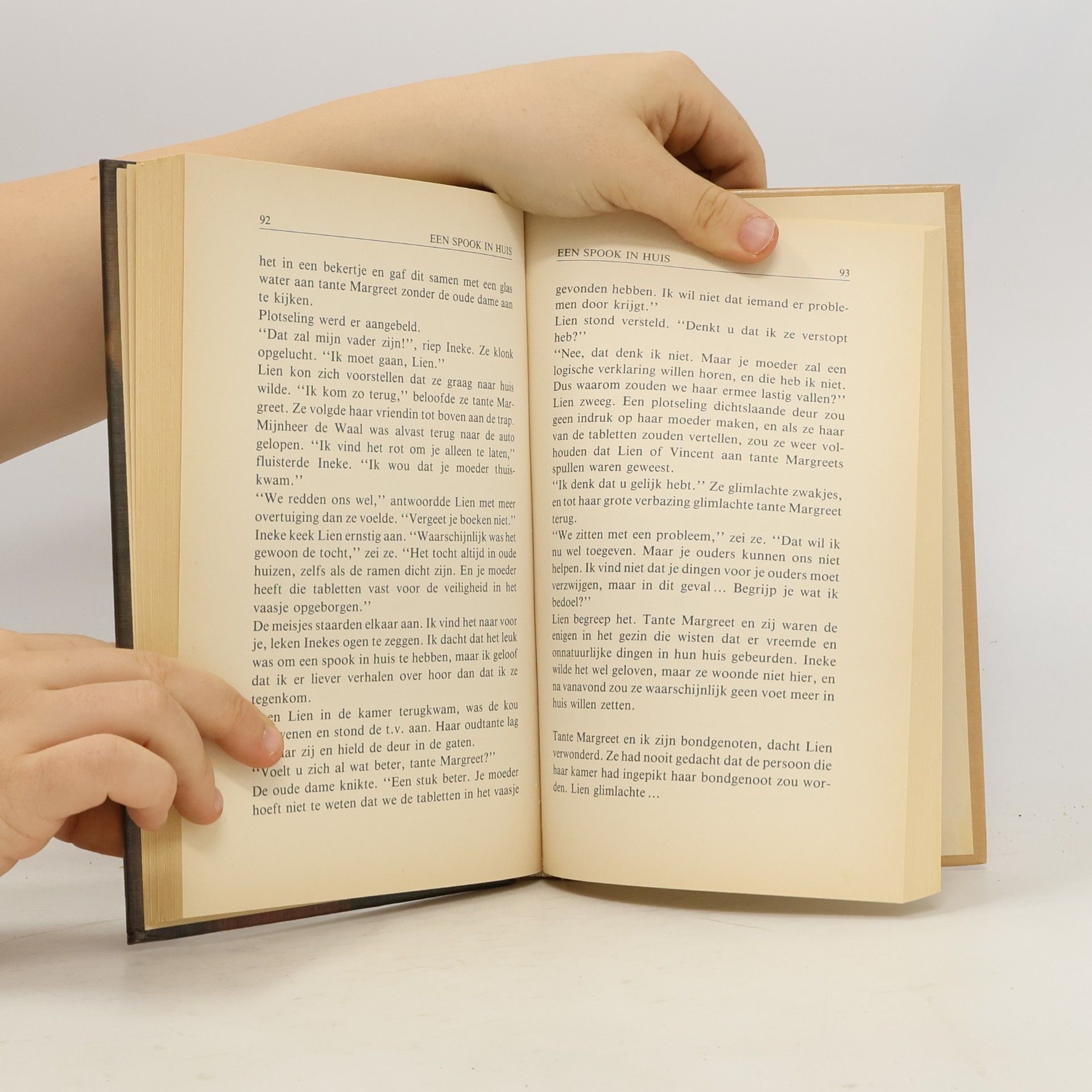Betty Ren Wright Tienerbibliotheek - 1: Een spook in huis