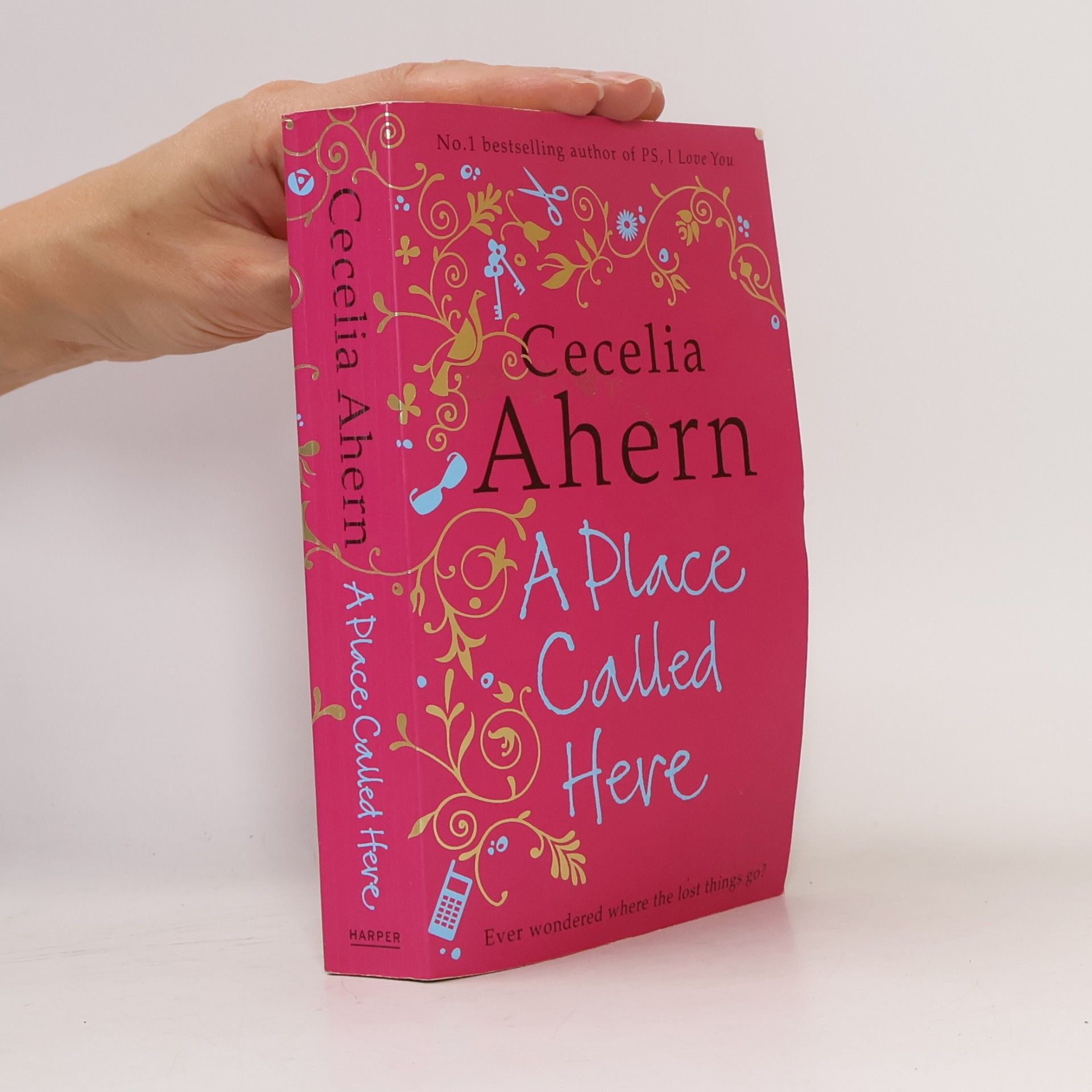 Cecelia Ahern A place called here
