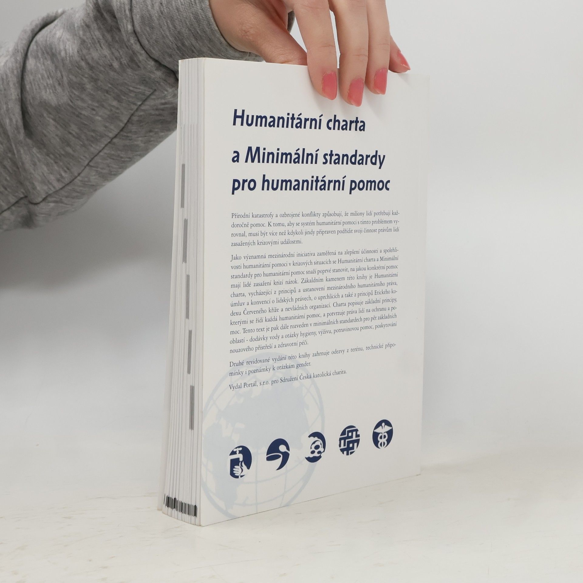 kolektiv Humanitární charta a Minimální standardy pro humanitární pomoc