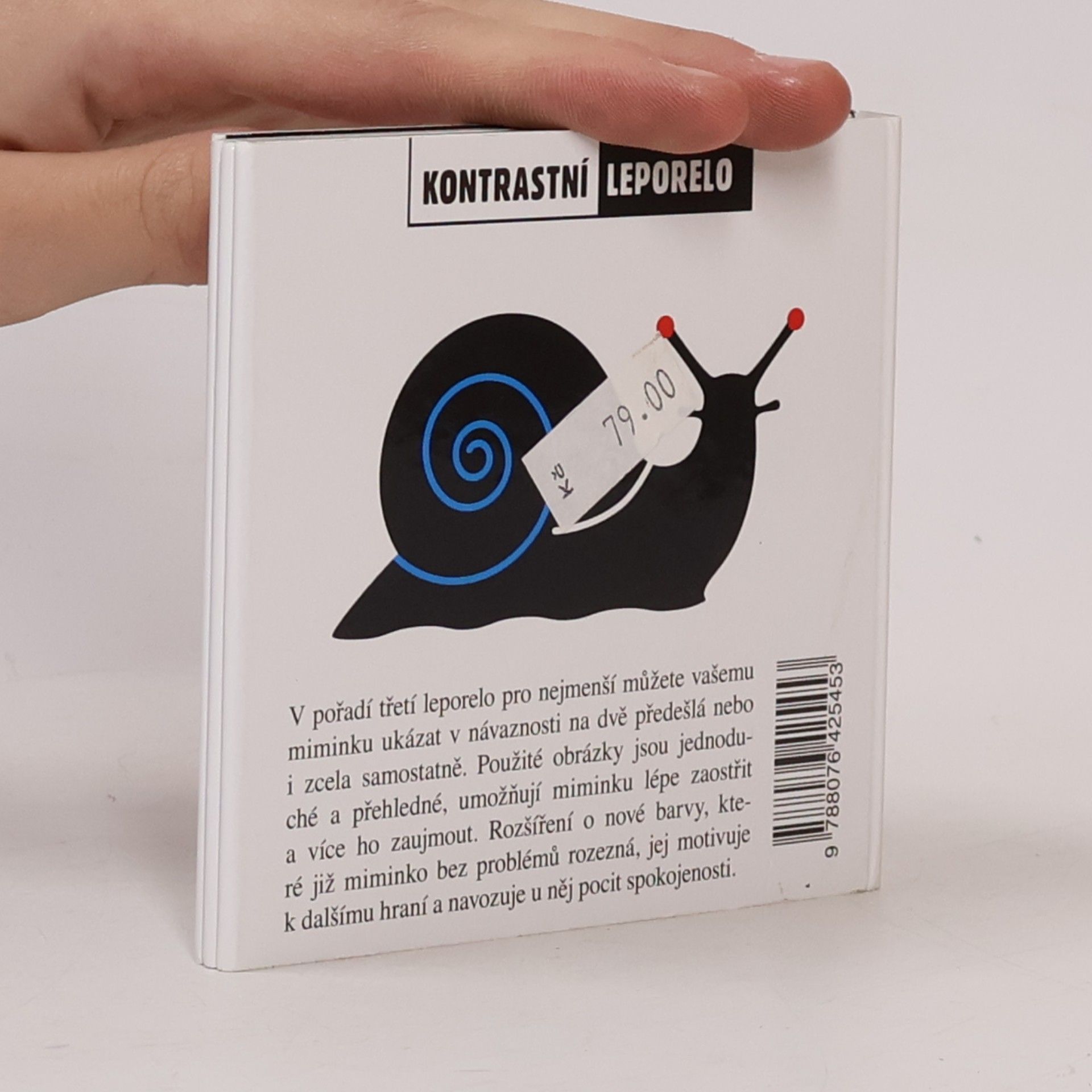 Various authors Svět miminka : kontrastní leporelo