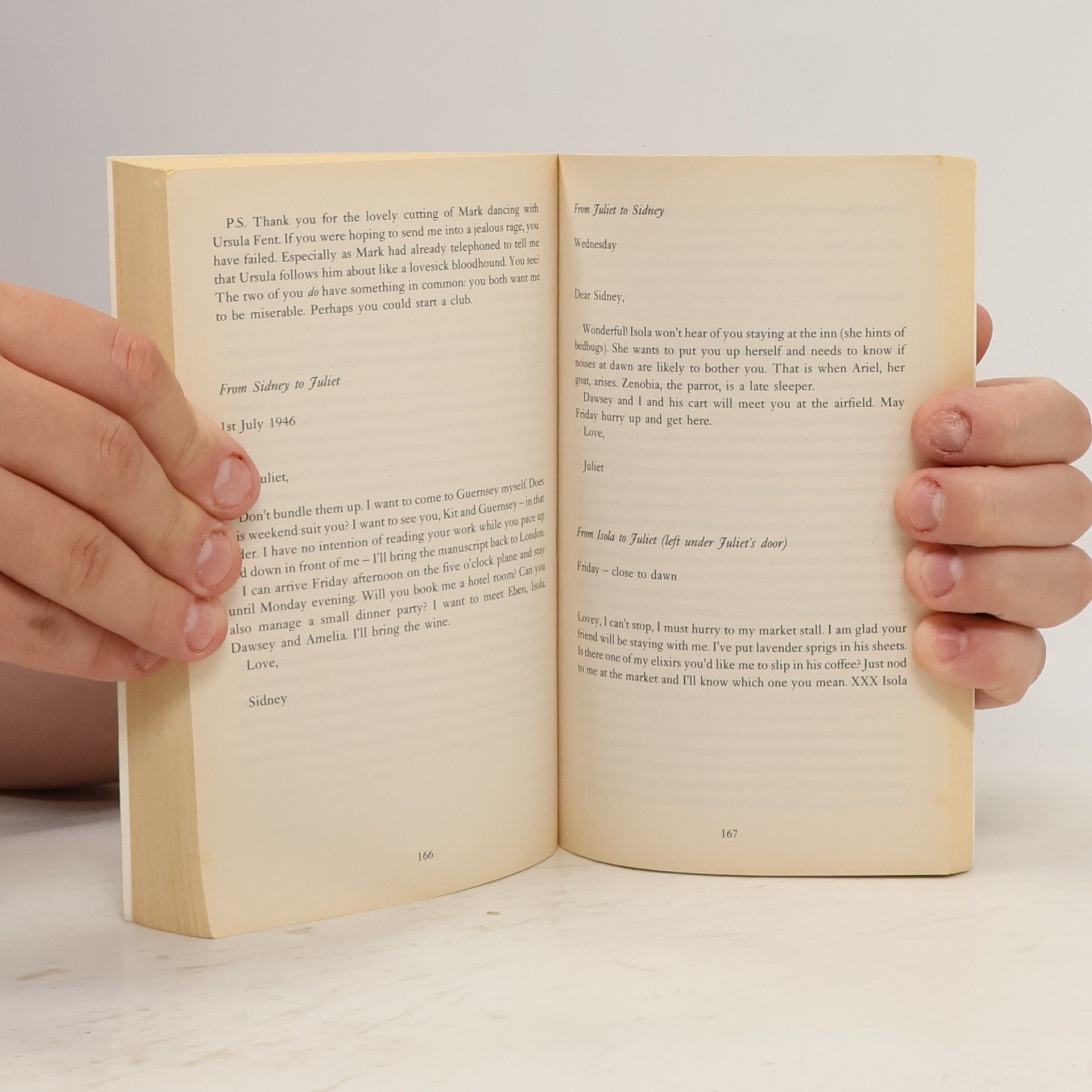 Mary Ann Shaffer The Guernsey Literary and Potato Peel Pie Society