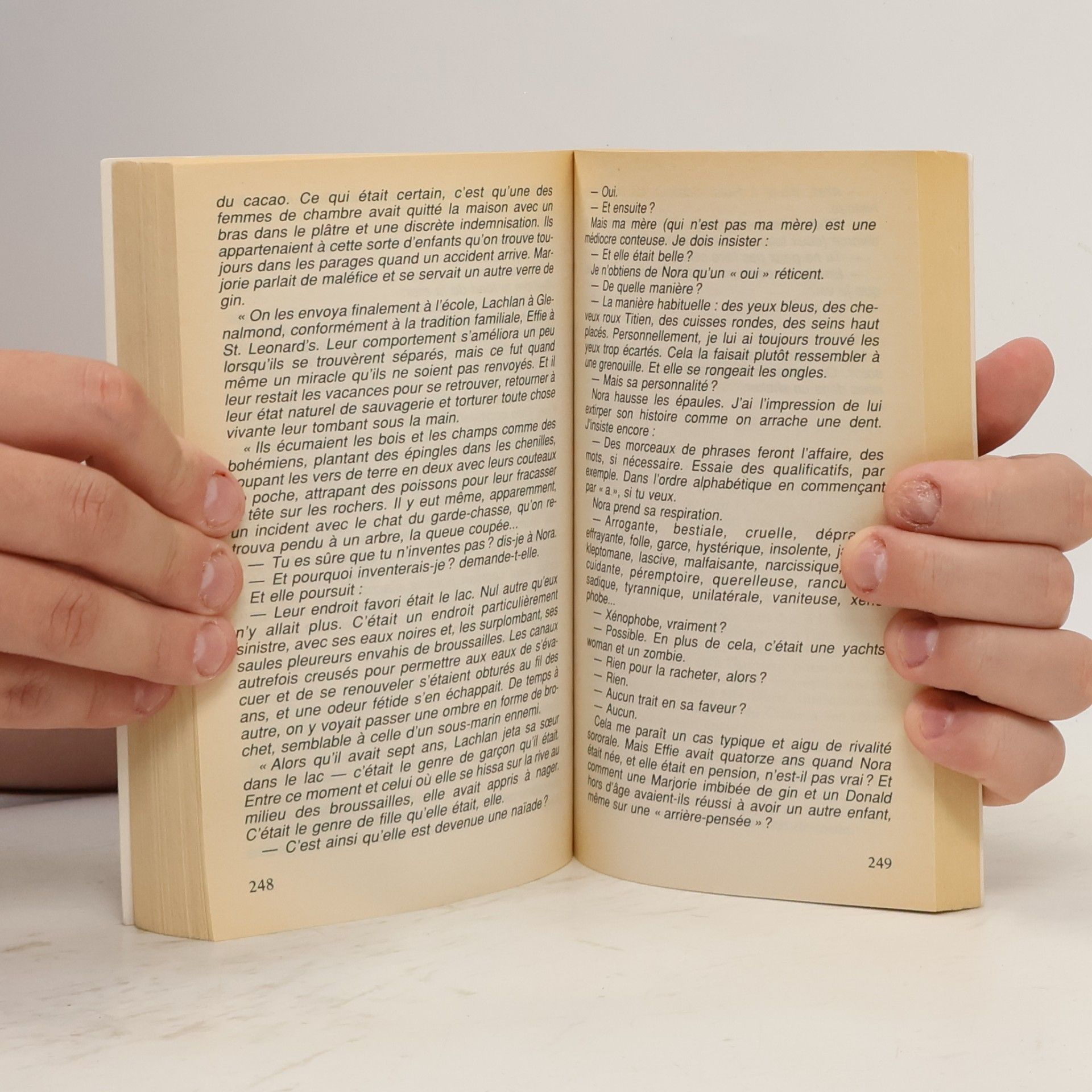 Jean Bourdier Le Livre de Poche: Sous l'aile du bizarre